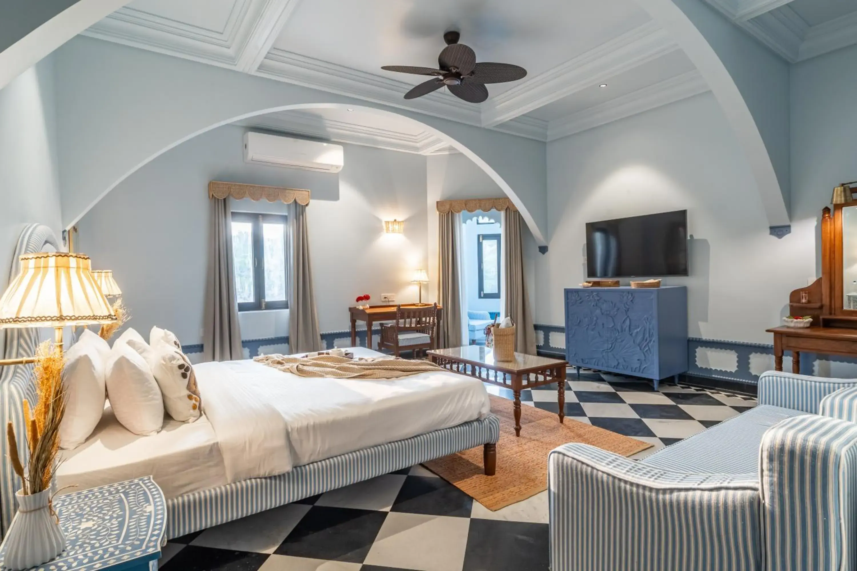 Bedroom, Bed in Daulatgarh Resort Bedroom, Bed in Daulatgarh Resort