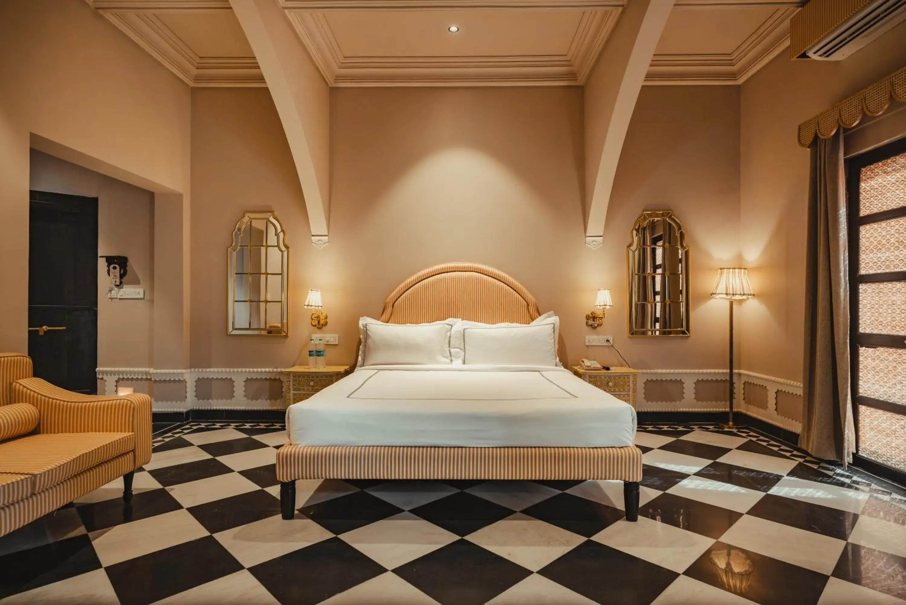 Bedroom, Bed in Daulatgarh Resort Bedroom, Bed in Daulatgarh Resort