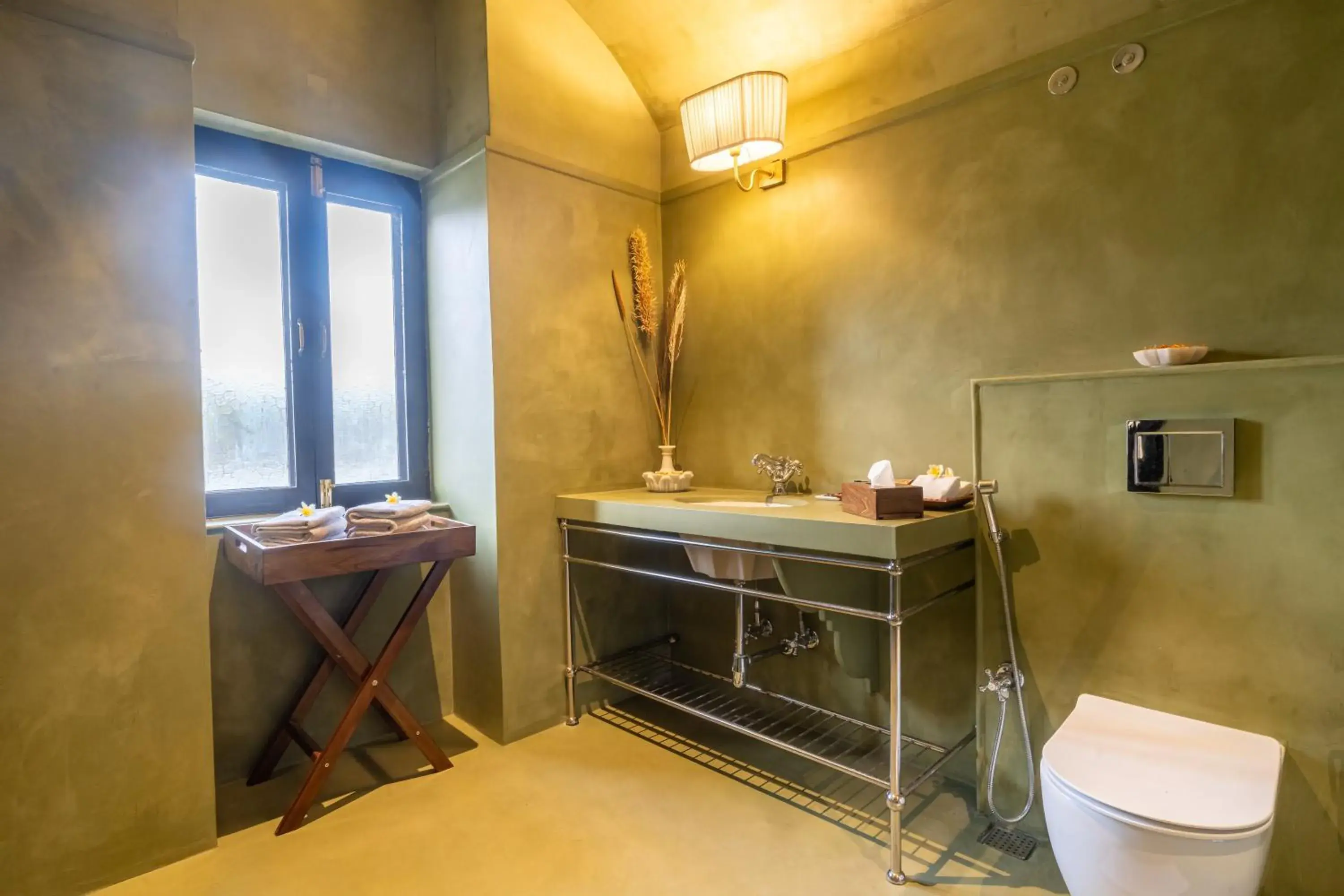 Bathroom in Daulatgarh Resort Bathroom in Daulatgarh Resort