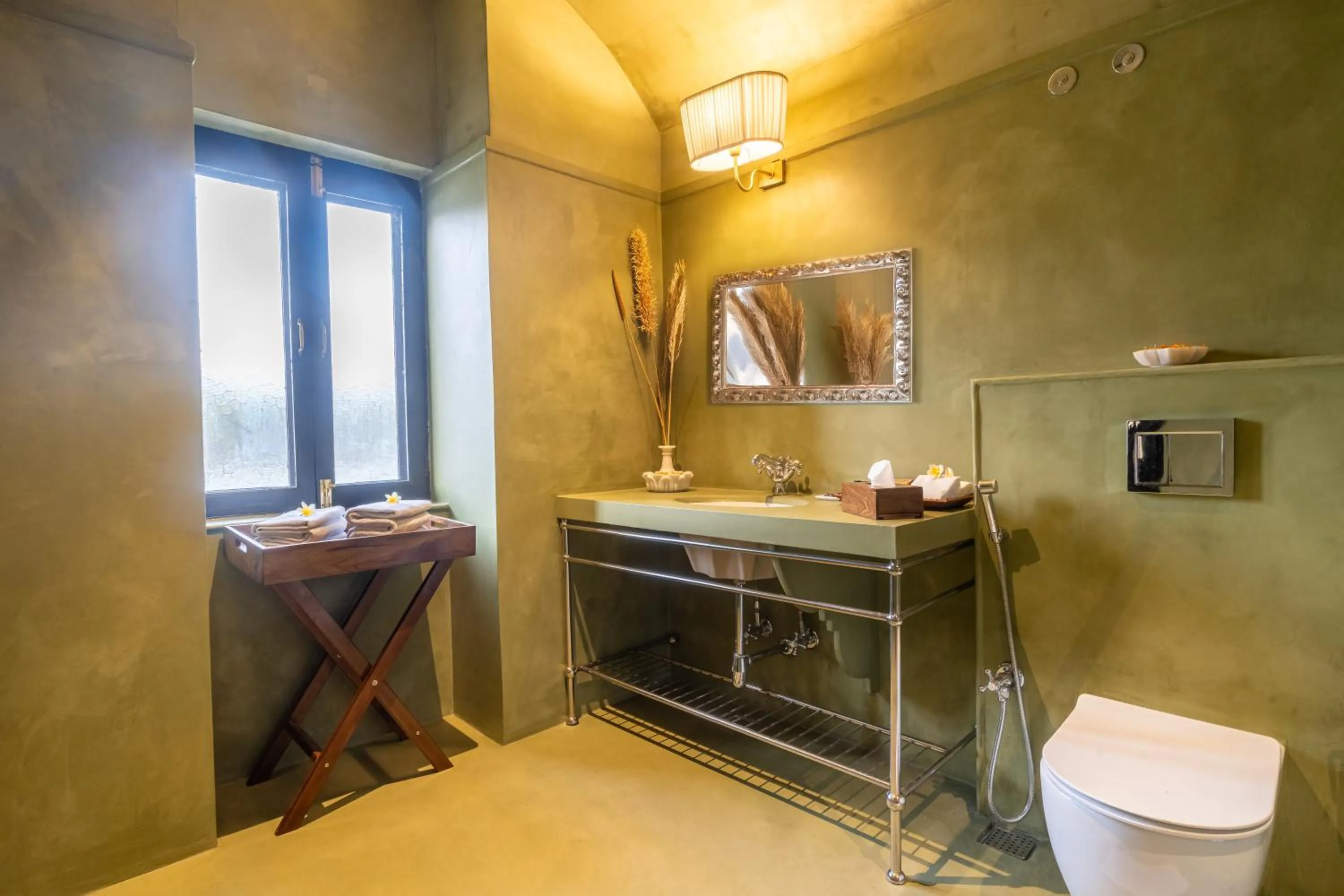 Bedroom in Daulatgarh Resort