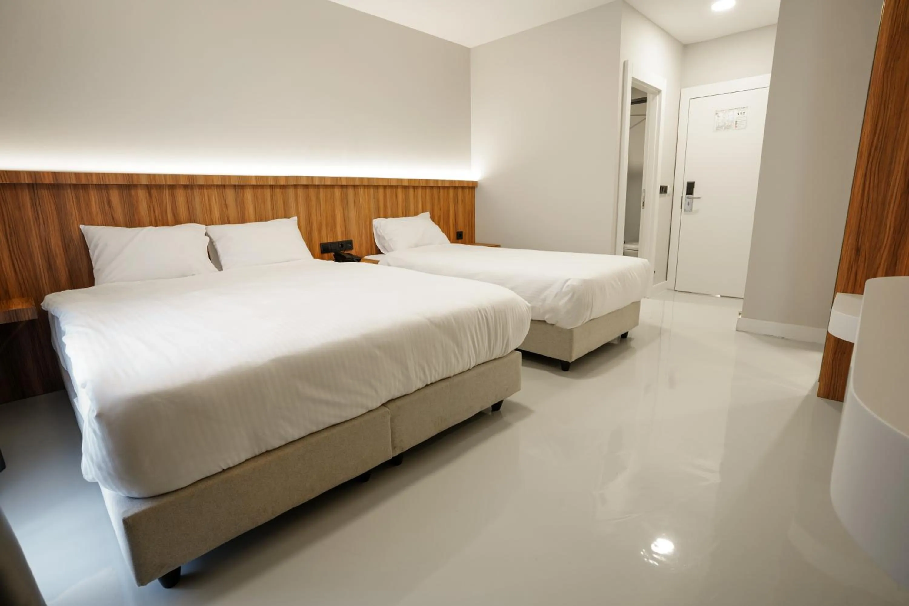 Bed in Joyful Hotel By Gnl