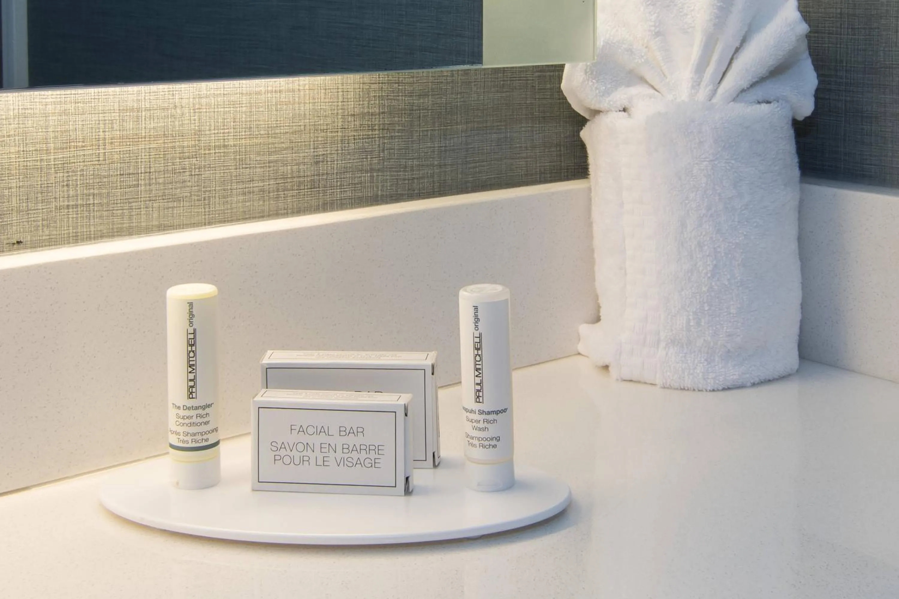 Photo of the whole room in Courtyard by Marriott Raleigh-Durham Airport/Brier Creek