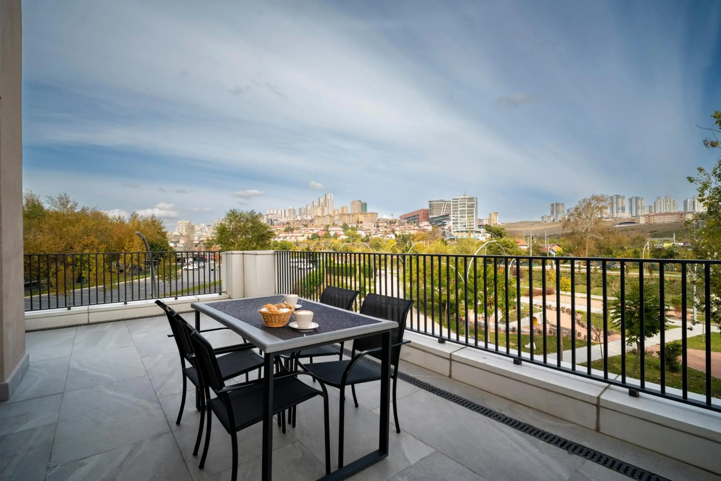 Apartment with Terrace in Rusel Park Residence Apartment with Terrace in Rusel Park Residence