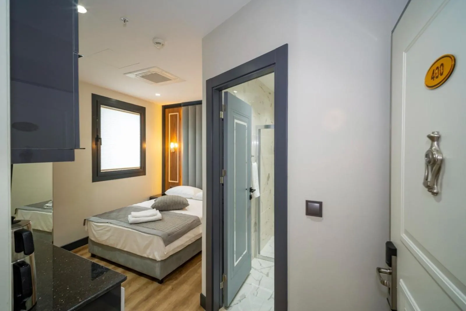 Rusel Park Residence