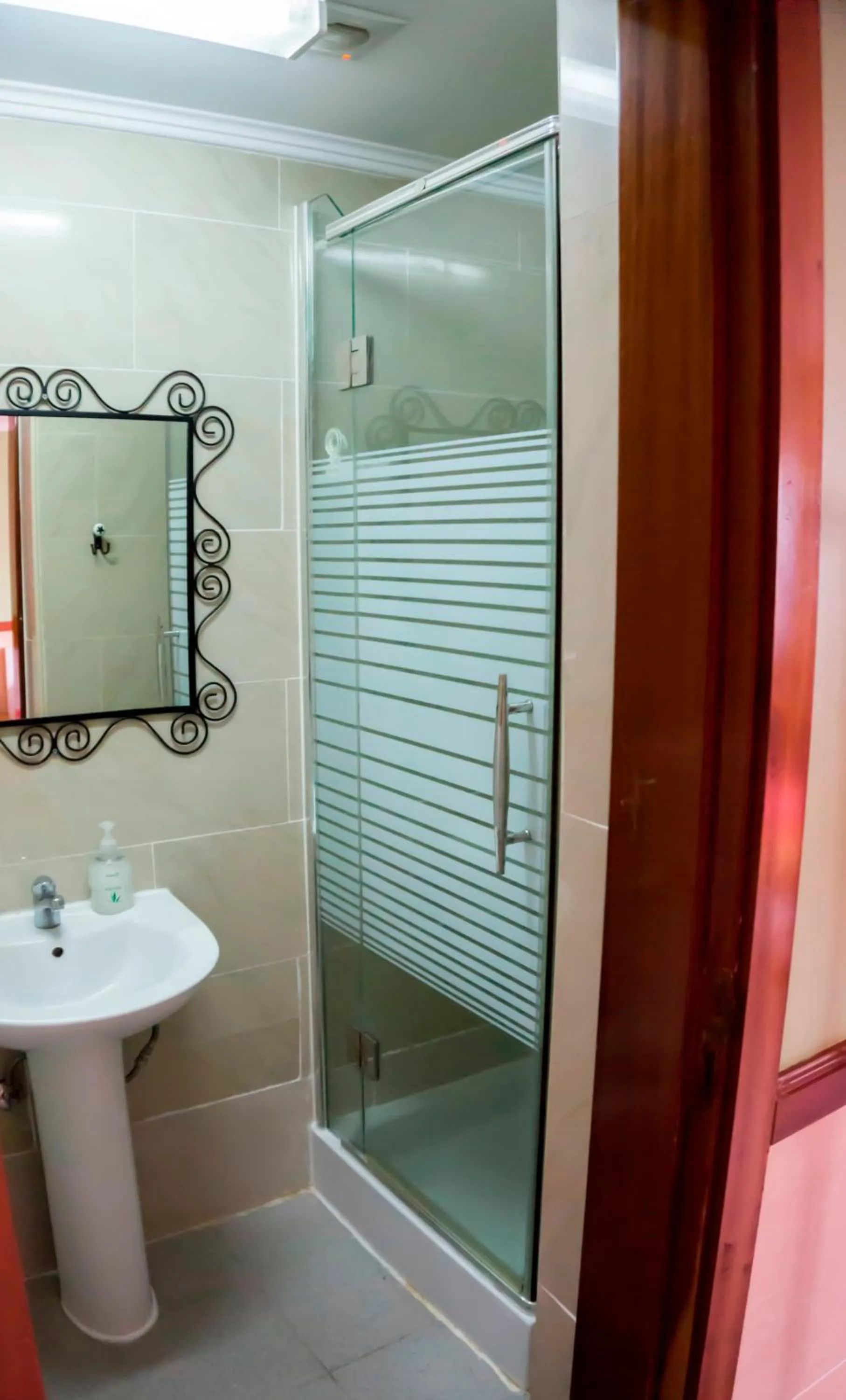 Bathroom in Hotel O Catraio