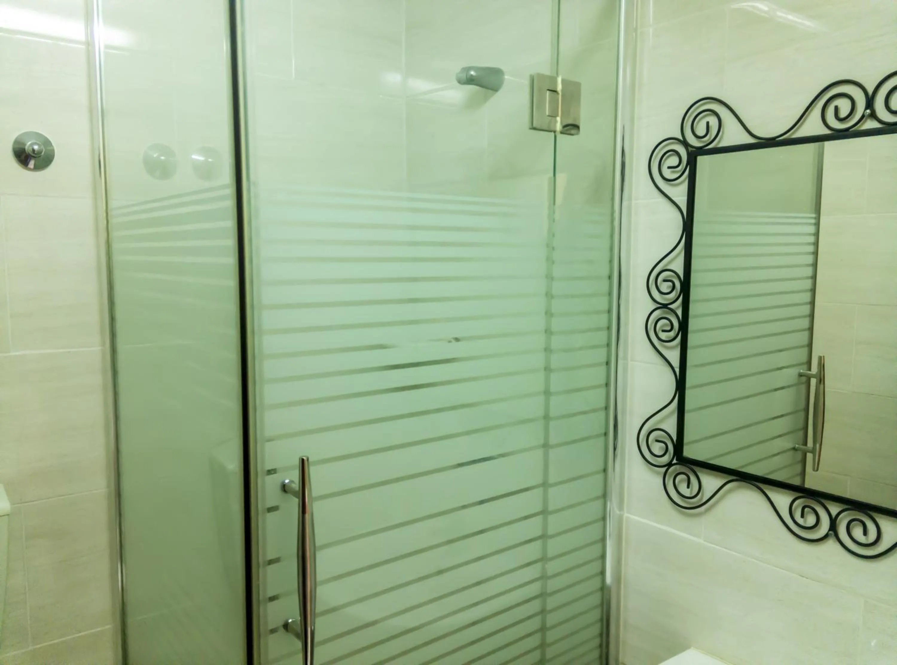 Bathroom in Hotel O Catraio