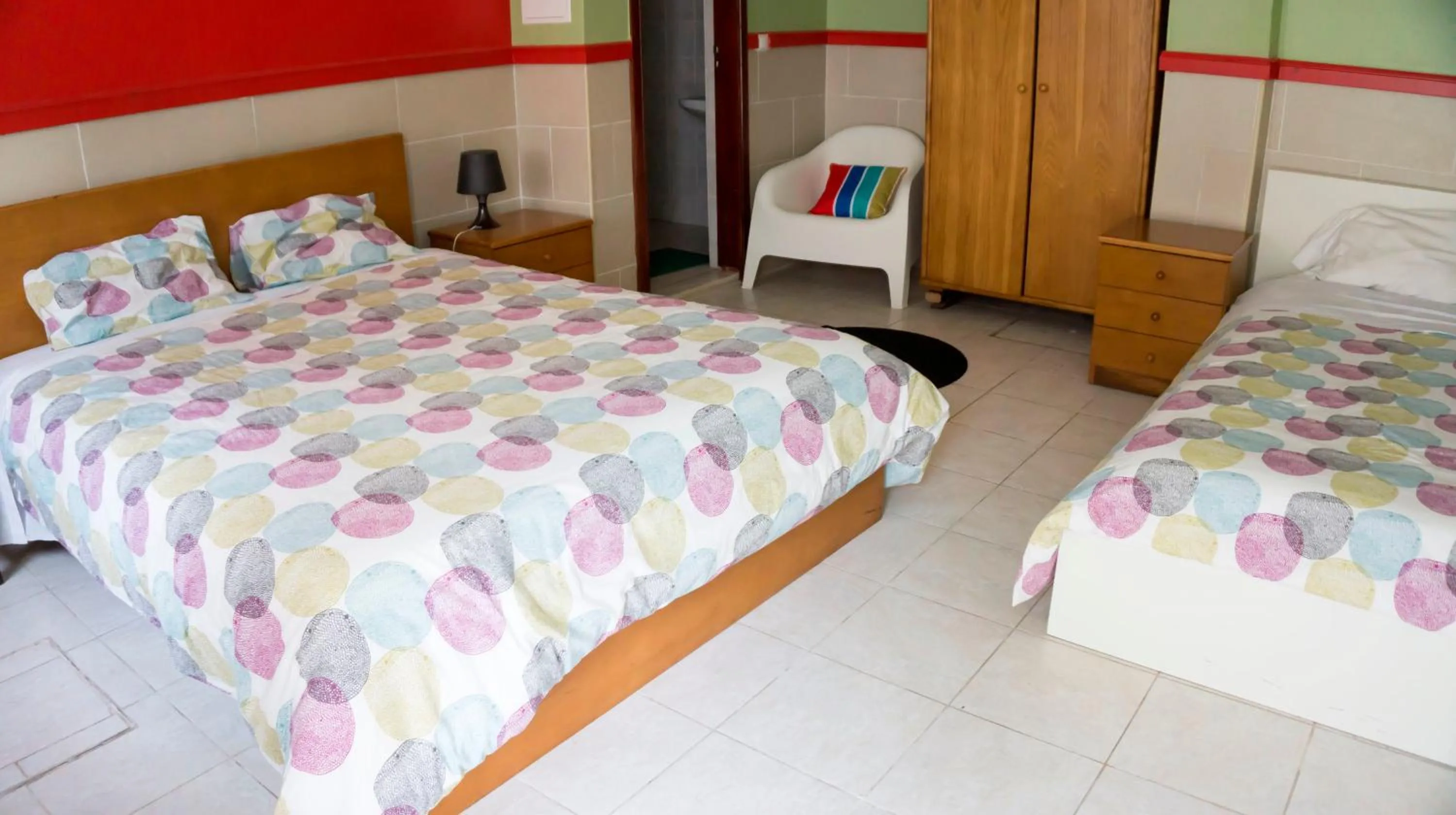 Photo of the whole room, Bed in Hotel O Catraio