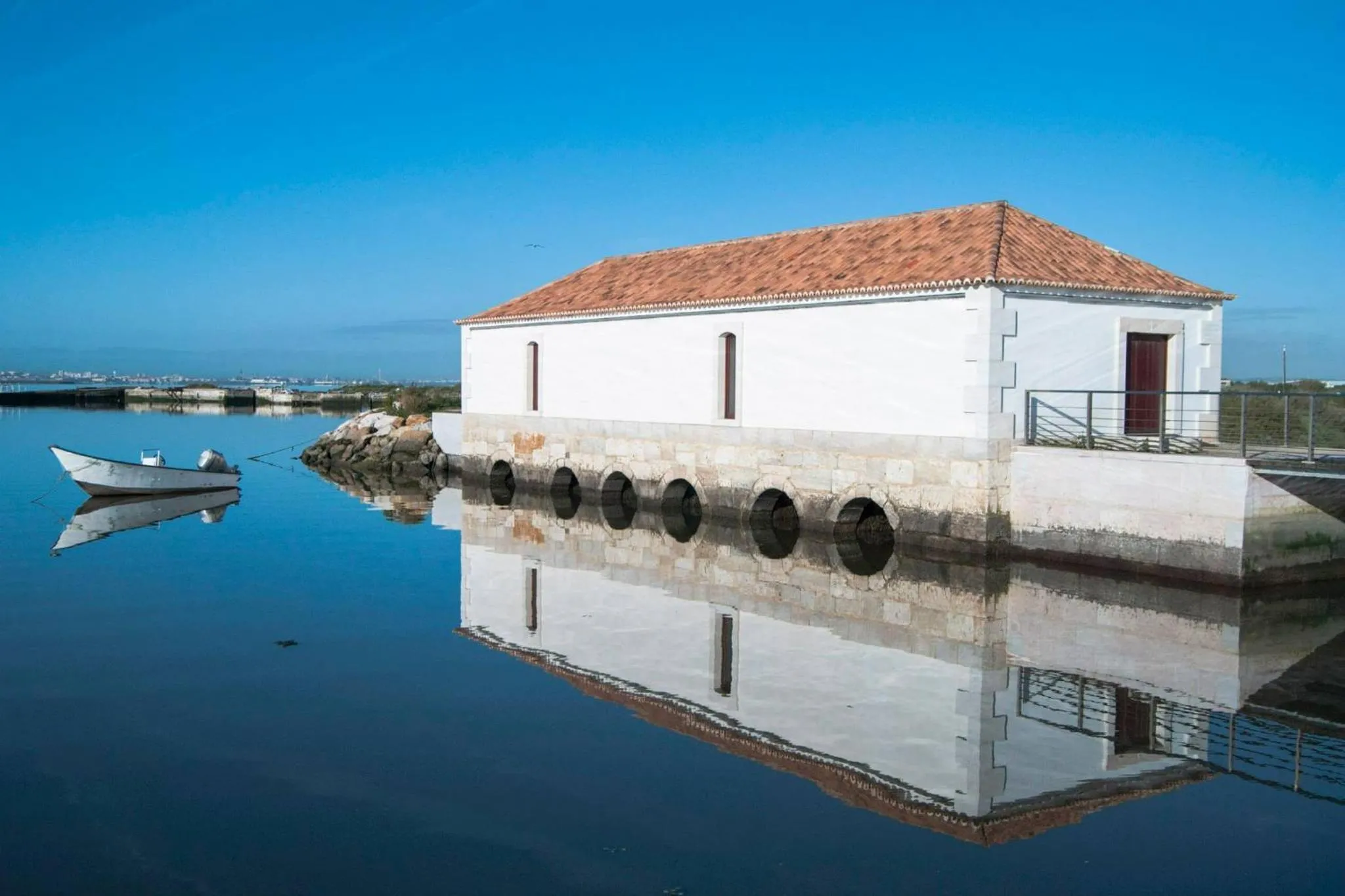 Area and facilities in Hotel O Catraio