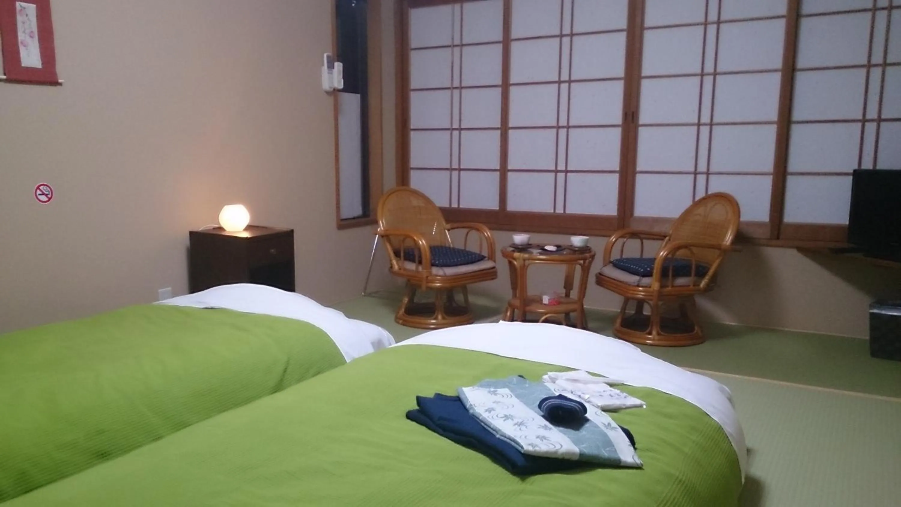 Bed in Miyoshino Sakuraan