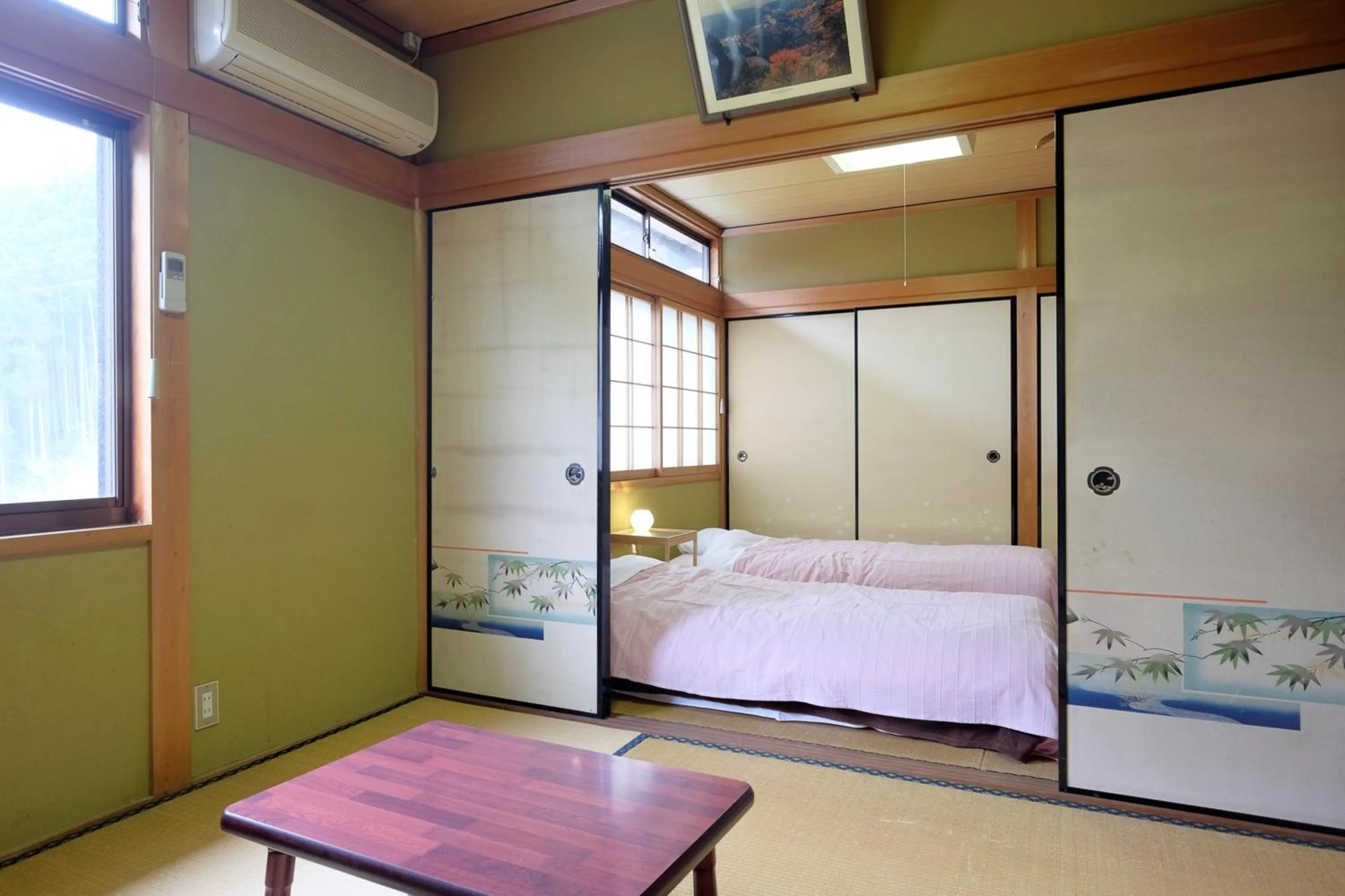 Bed in Miyoshino Sakuraan