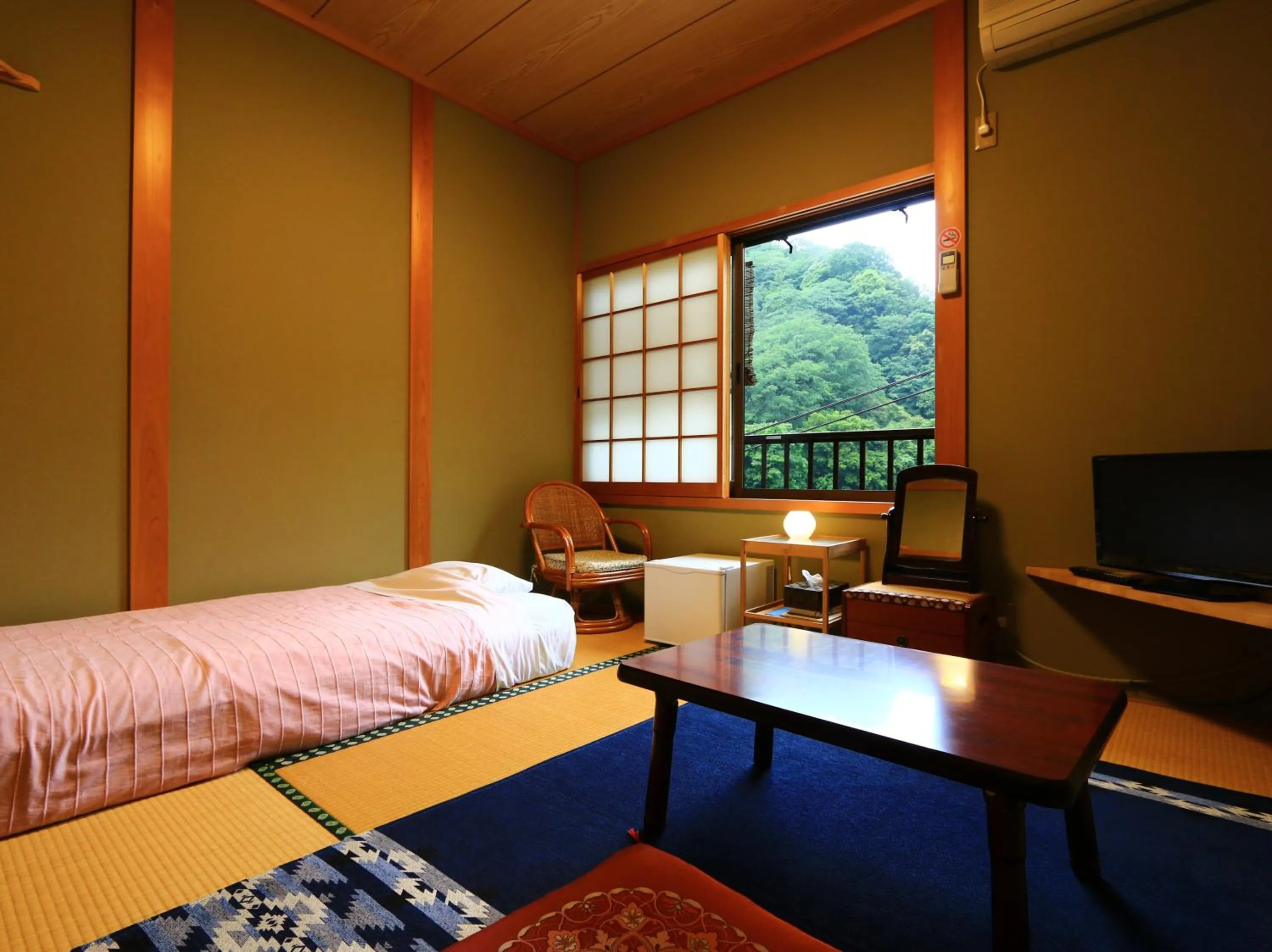 Photo of the whole room in Miyoshino Sakuraan
