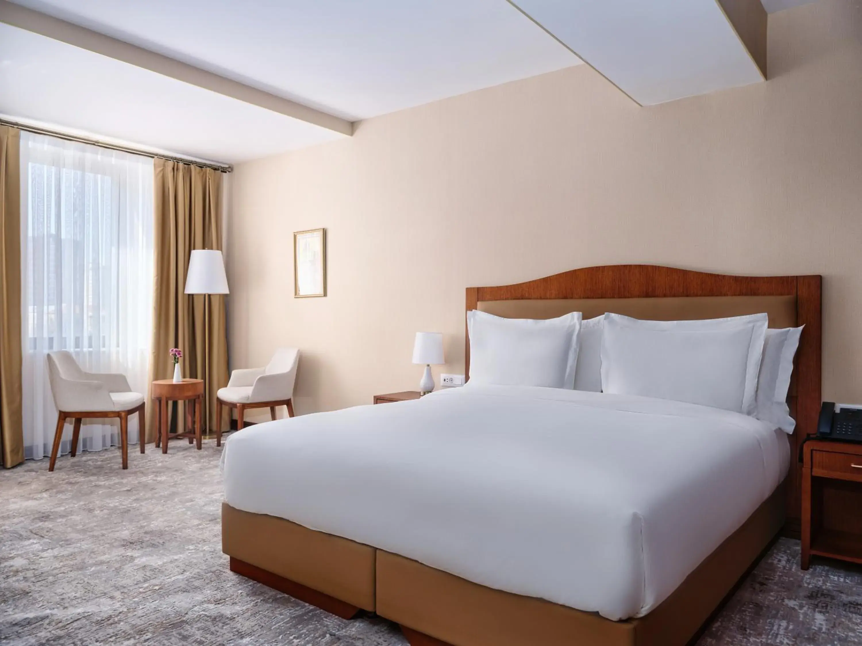 Bed in The Central Point Hotel Baku Bed in The Central Point Hotel Baku