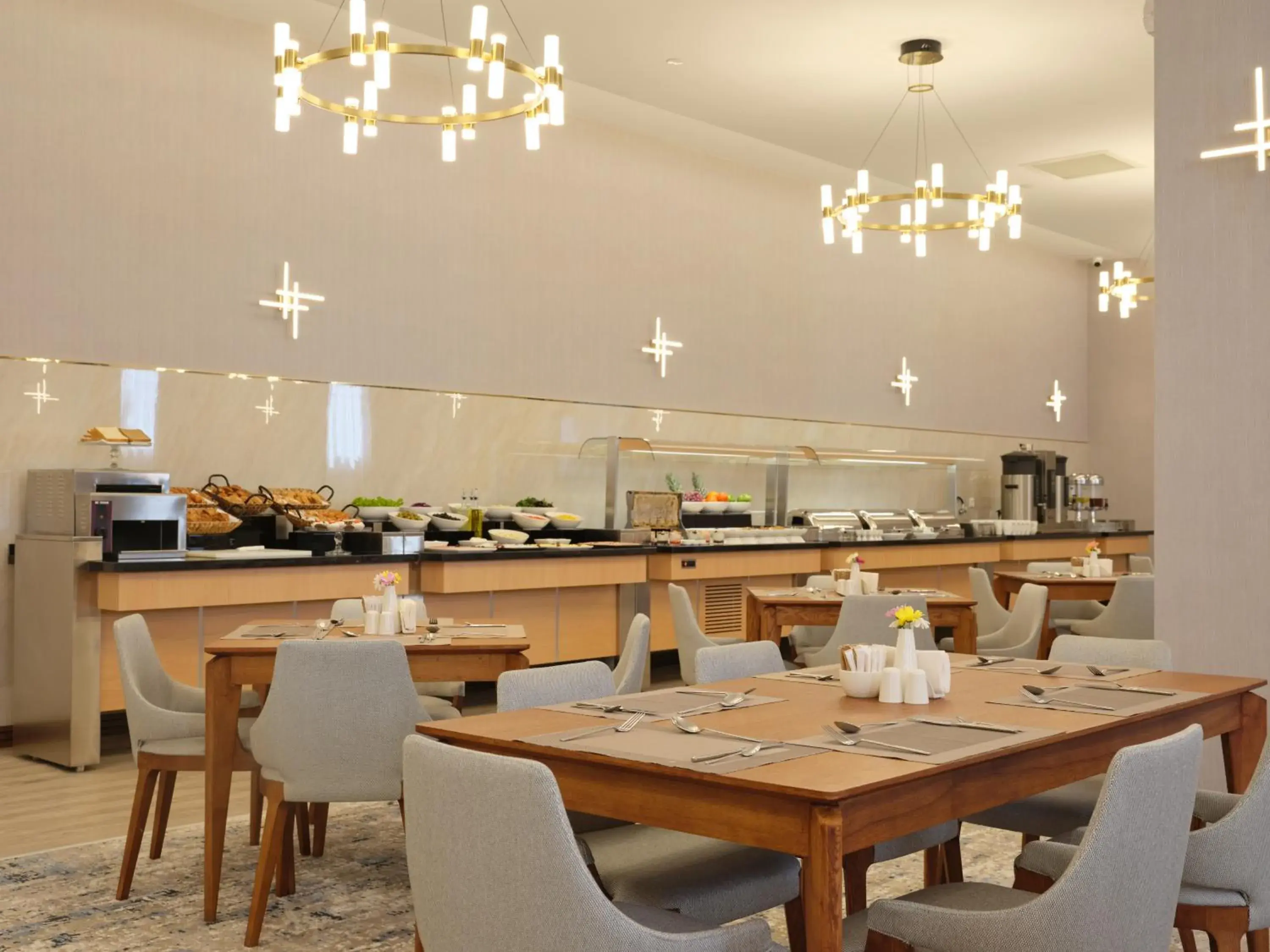 Food and drinks in The Central Point Hotel Baku Food and drinks in The Central Point Hotel Baku