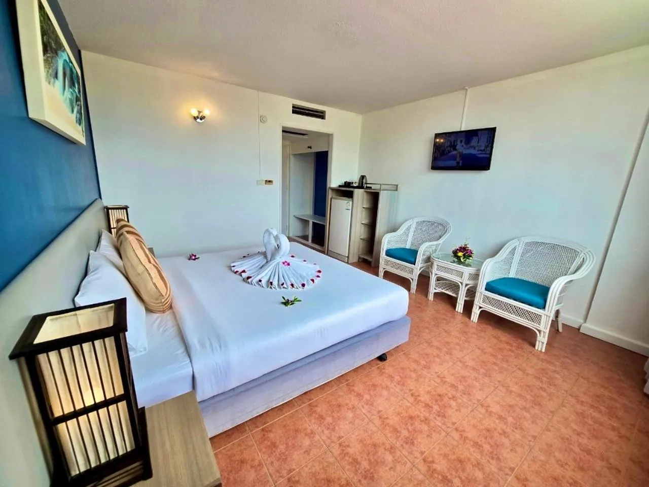 Bed in ON Hotel Phuket - SHA