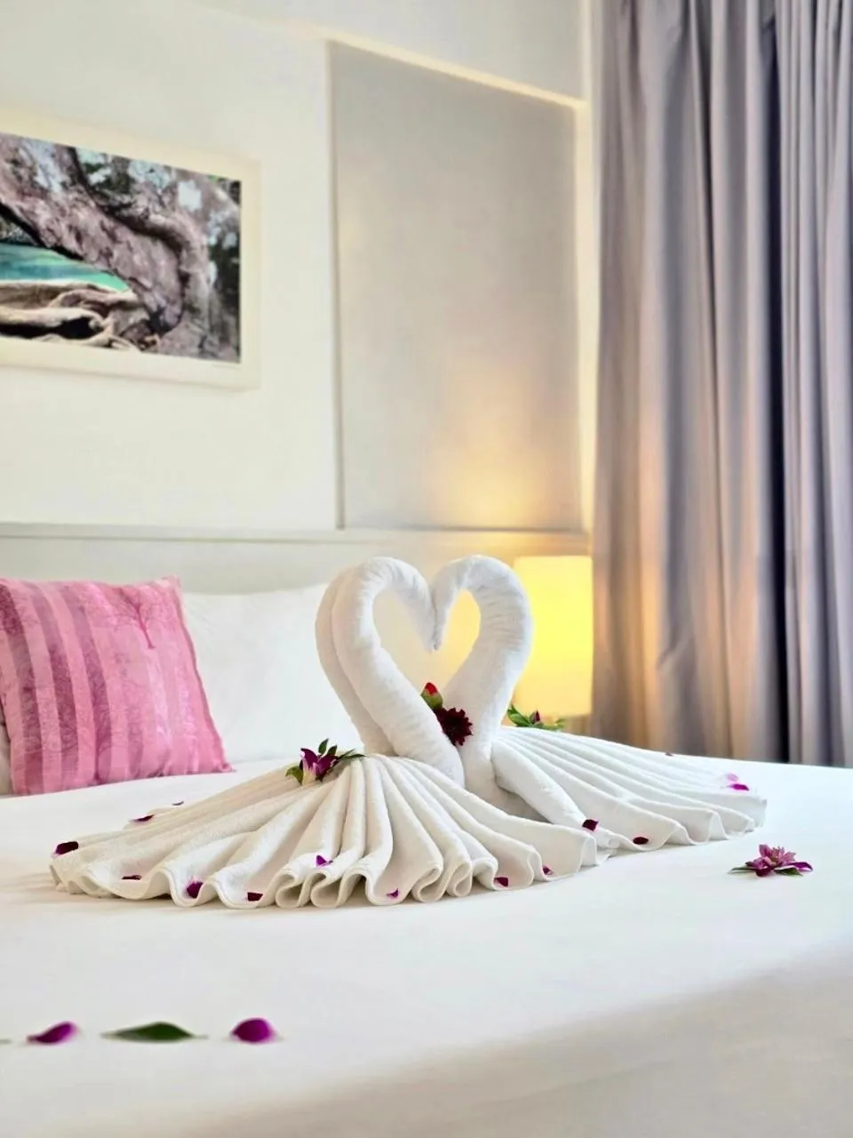 Bed in ON Hotel Phuket - SHA