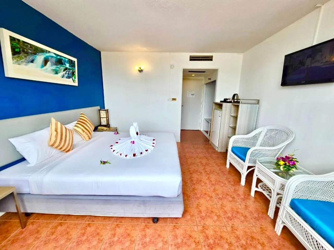 Bedroom, Bed in ON Hotel Phuket - SHA