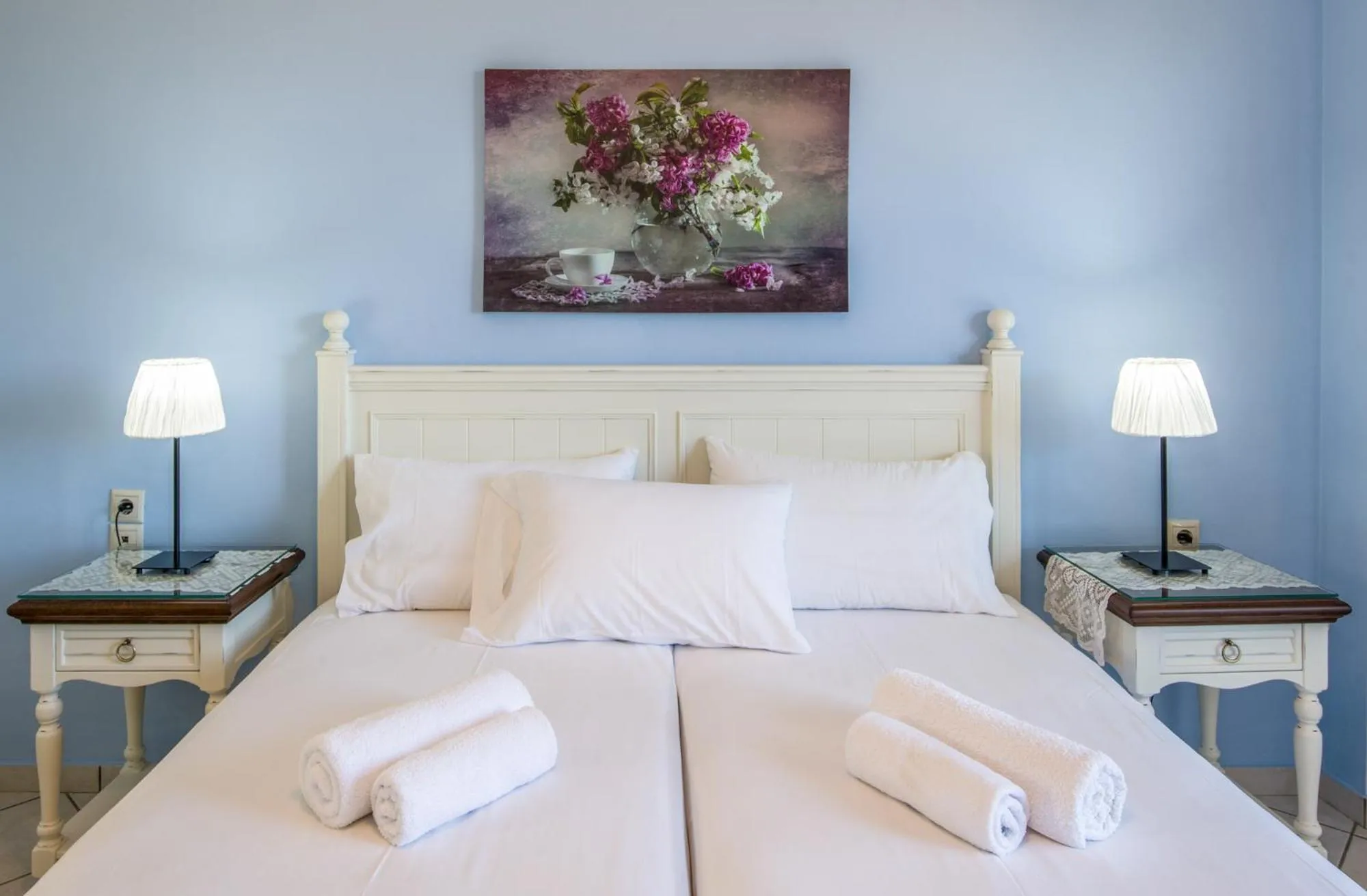 Bed in Stamatakis Boutique Studios