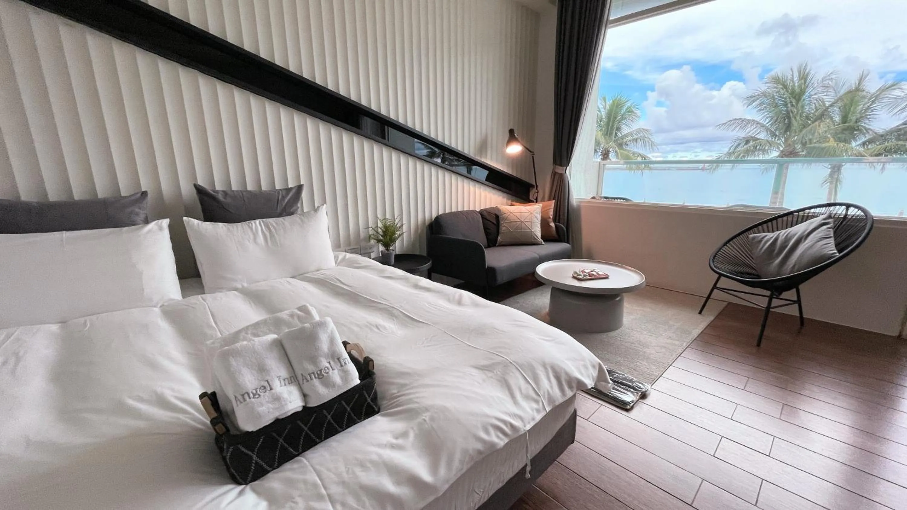 Photo of the whole room, Bed in Angel Inn