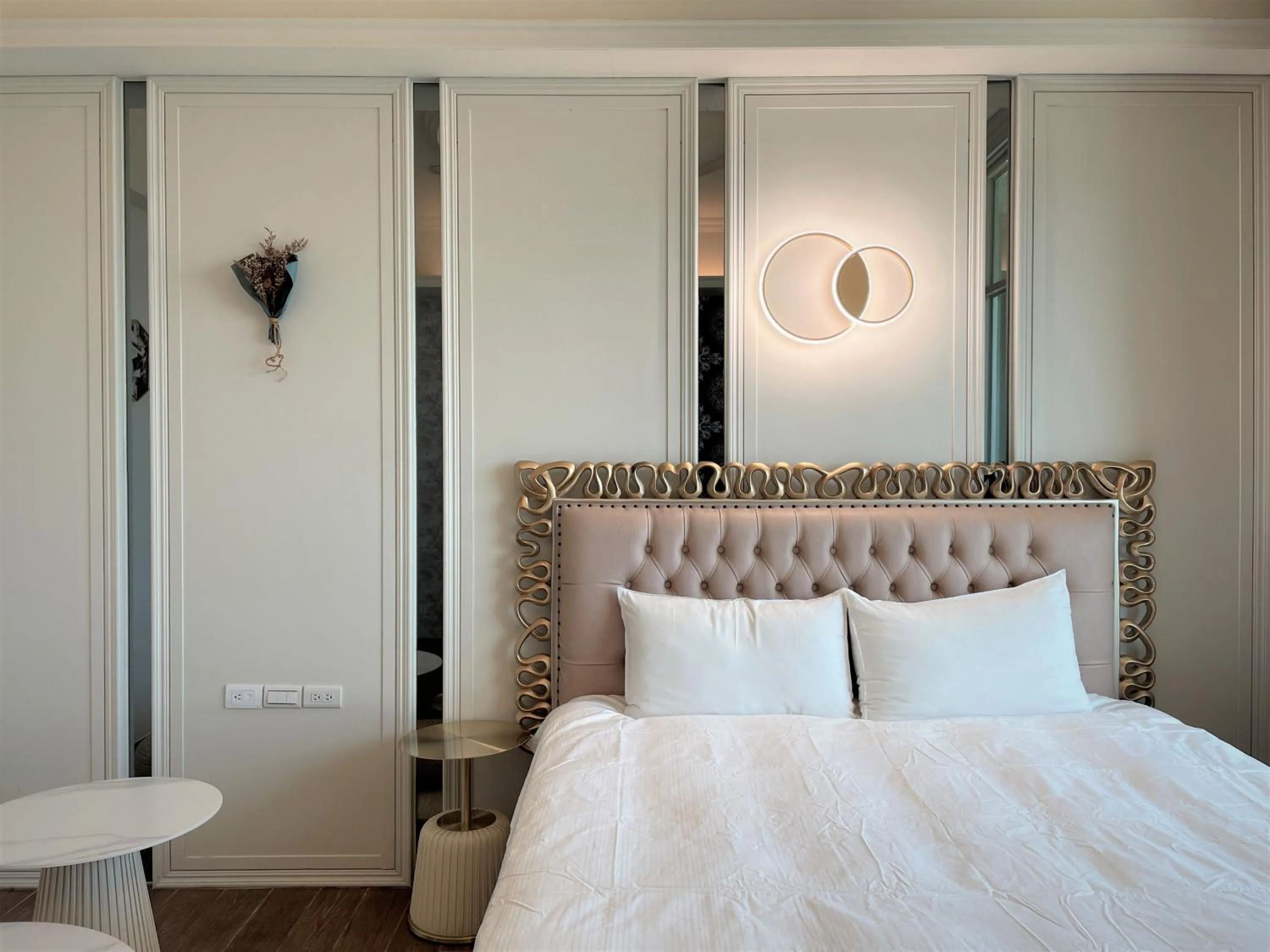 Bedroom, Bed in Angel Inn