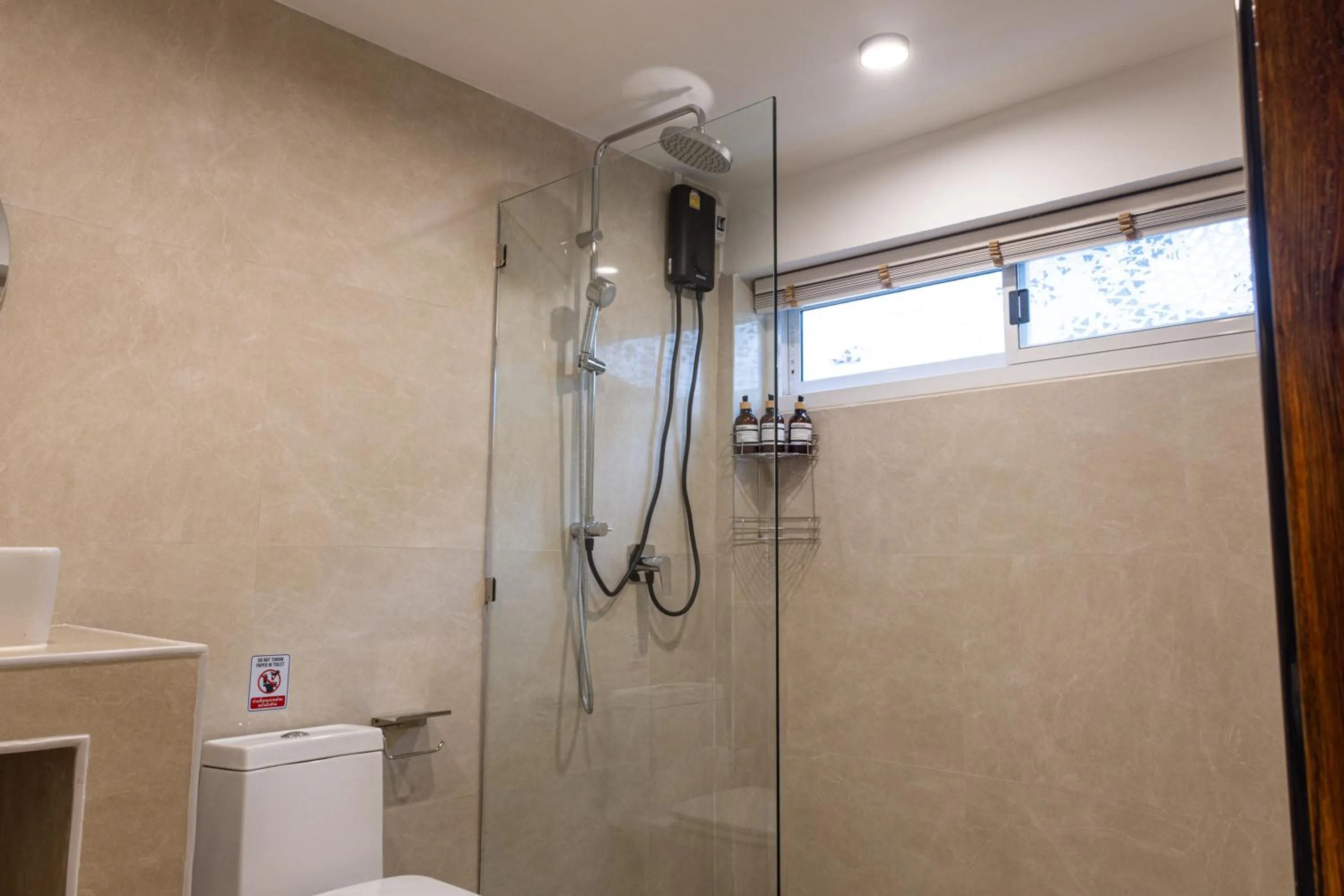 Shower in BOHO Boutique Bungalows