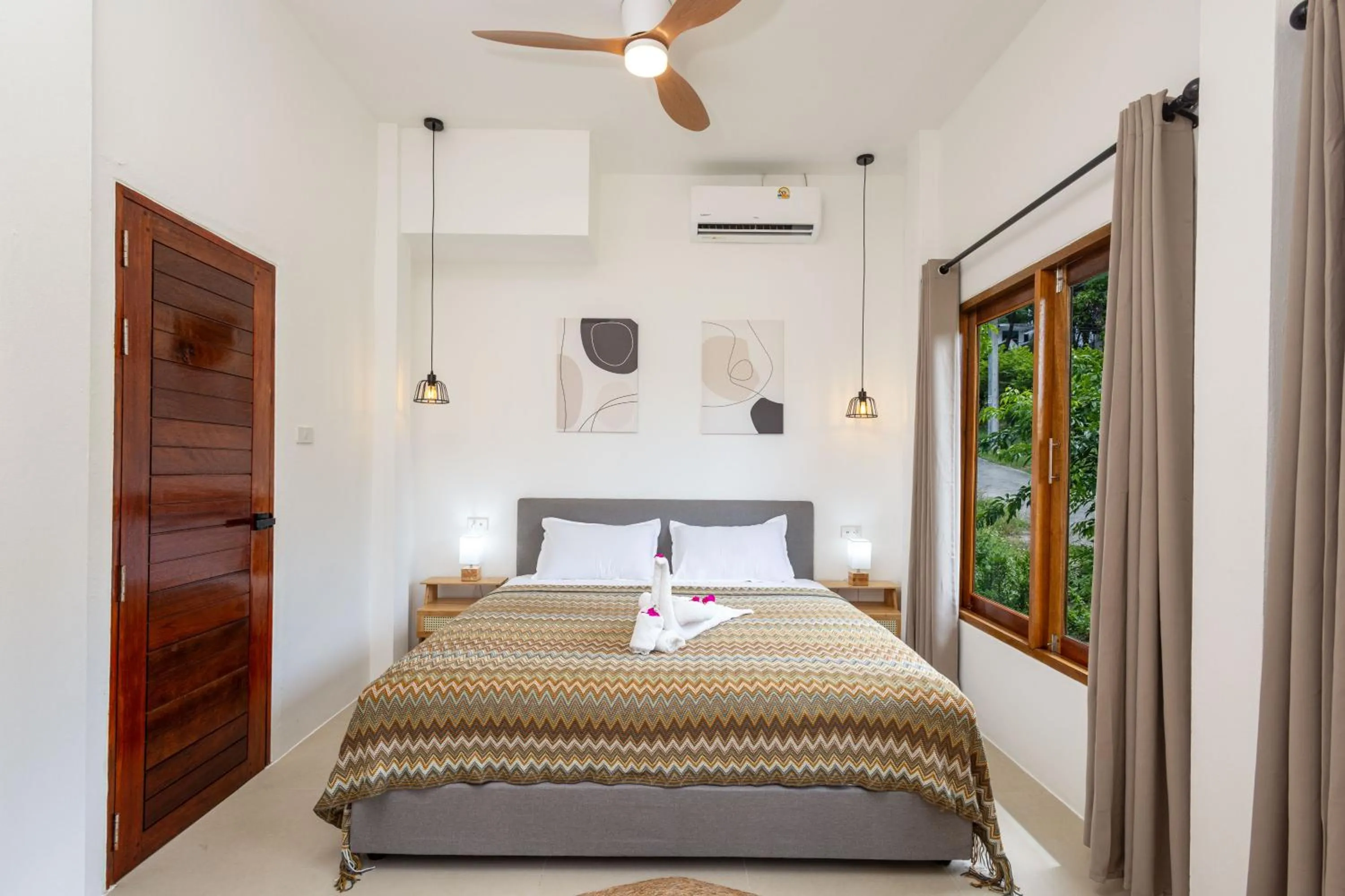 Bed in BOHO Boutique Bungalows
