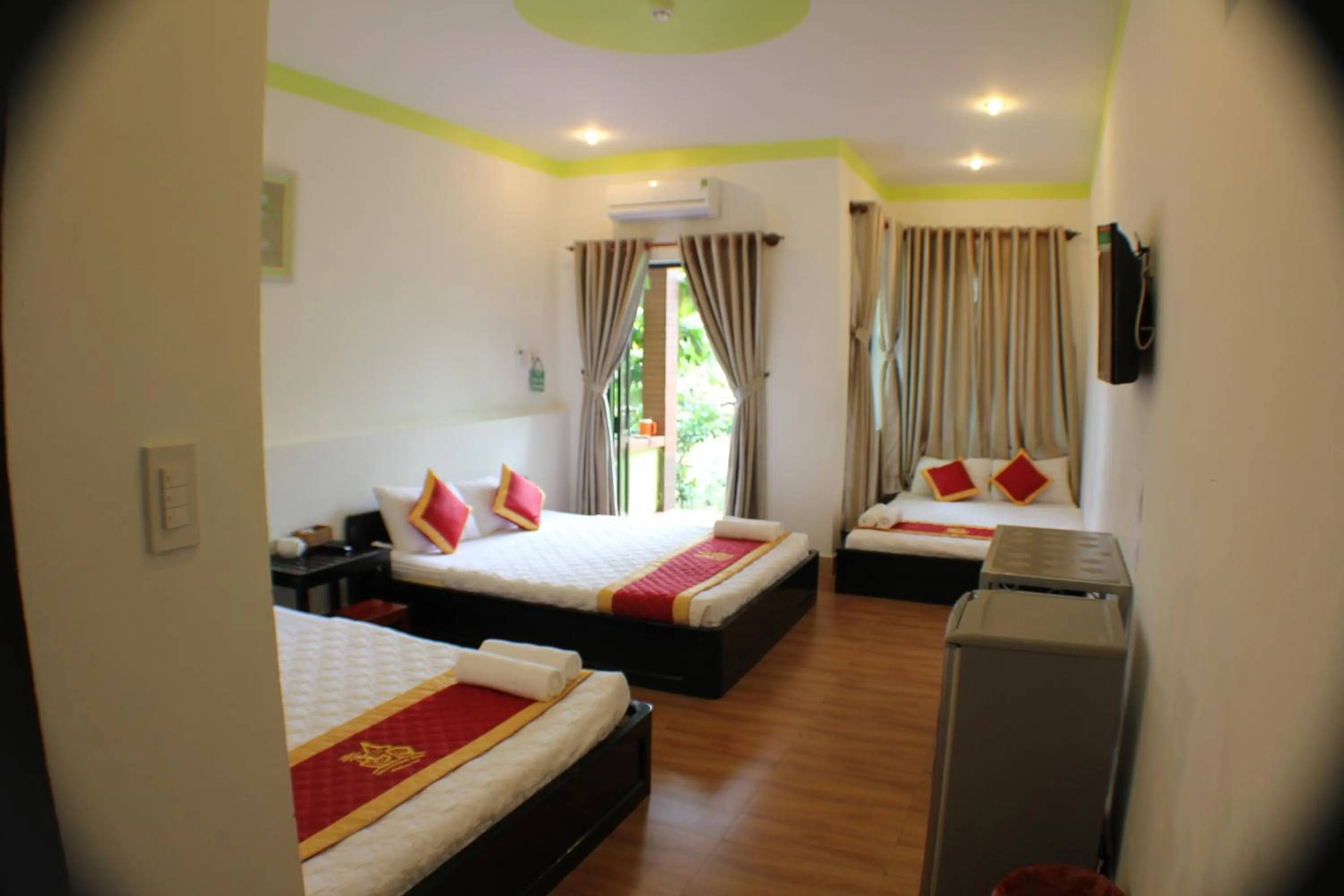 Bed in Bungalow Mai Phuong Binh