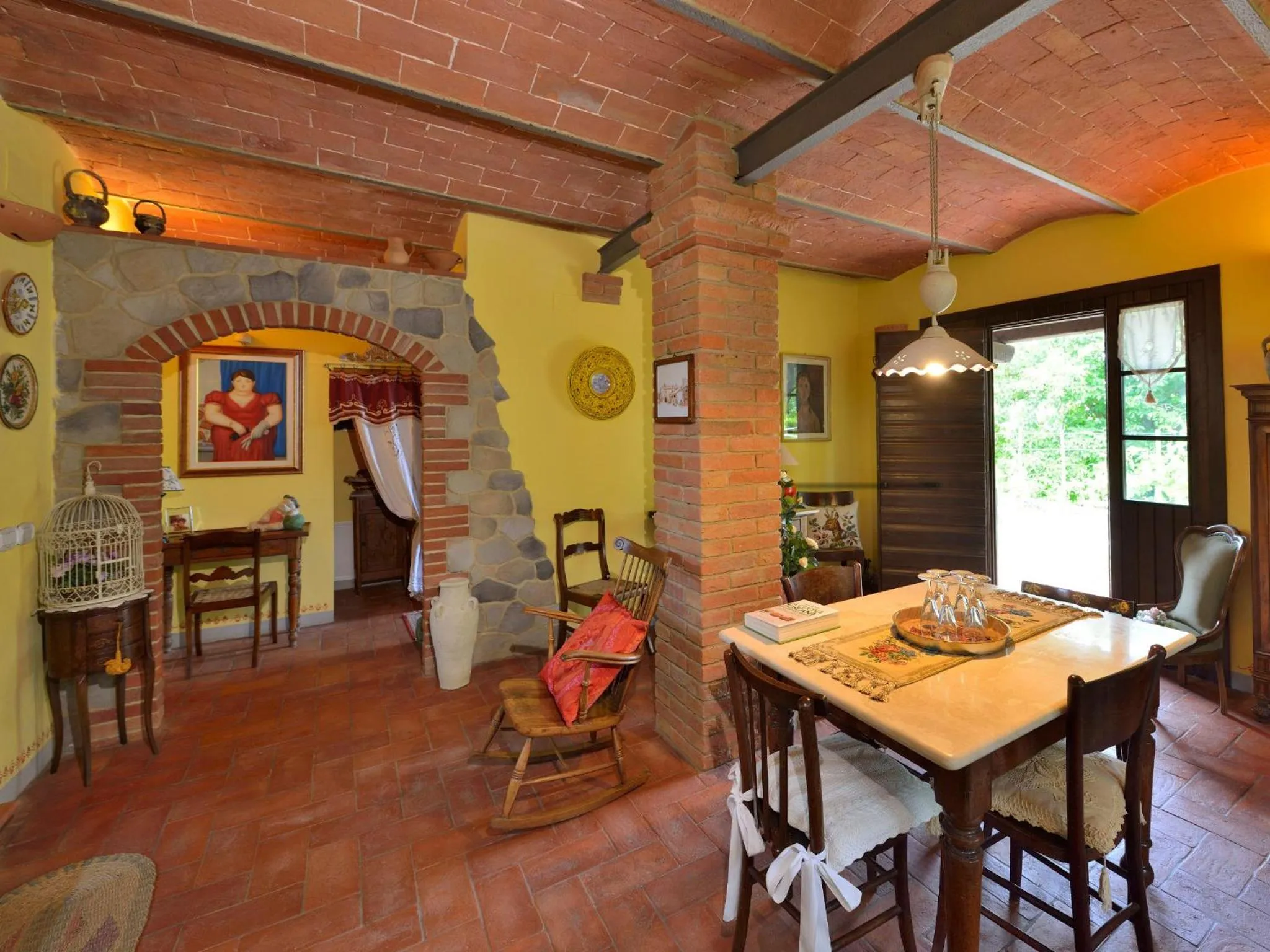 Dining area in La Murata