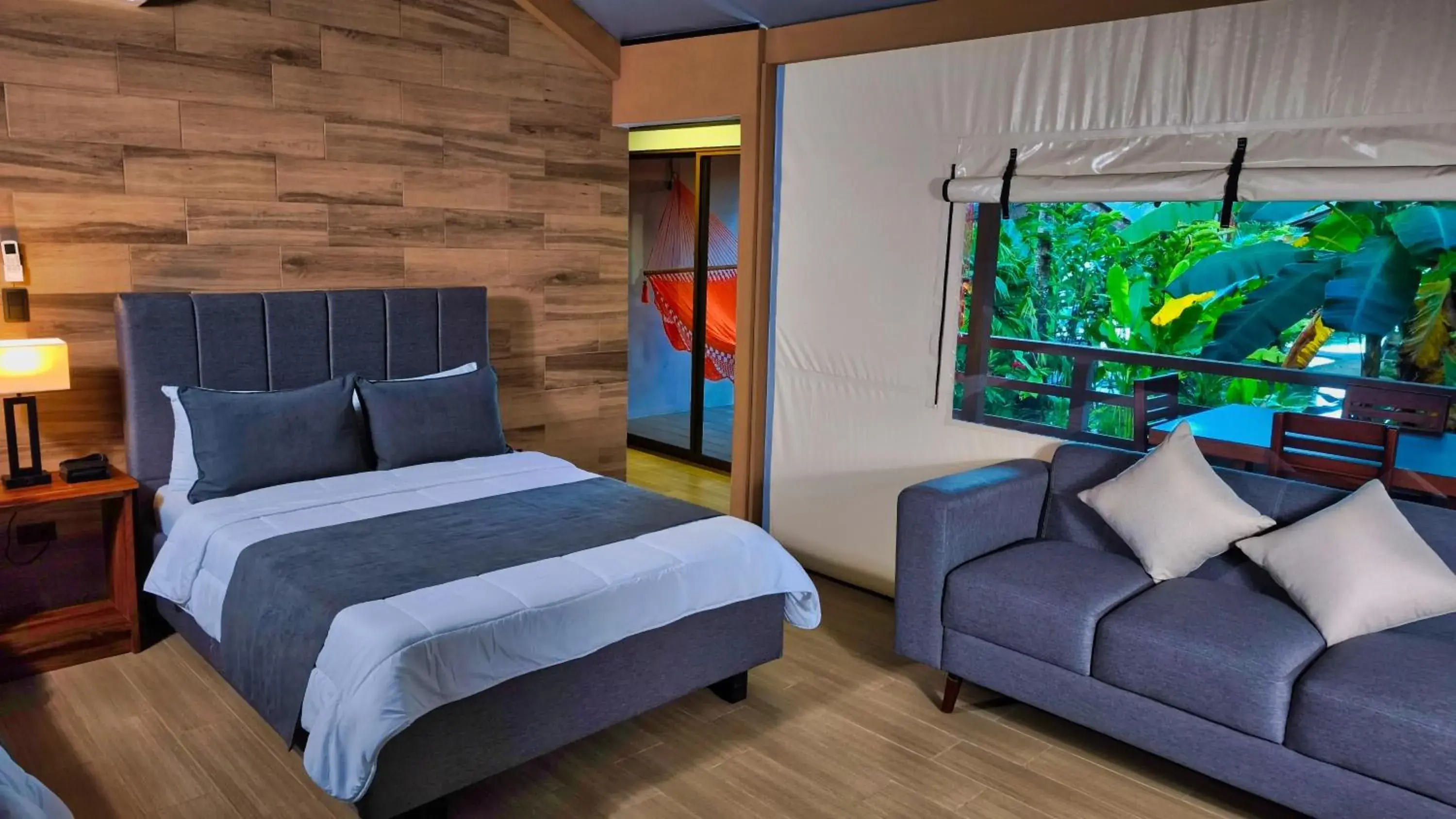 Jungle Suite with Two Double Beds in Valverde Glamping & Ecolodge Jungle Suite with Two Double Beds in Valverde Glamping & Ecolodge