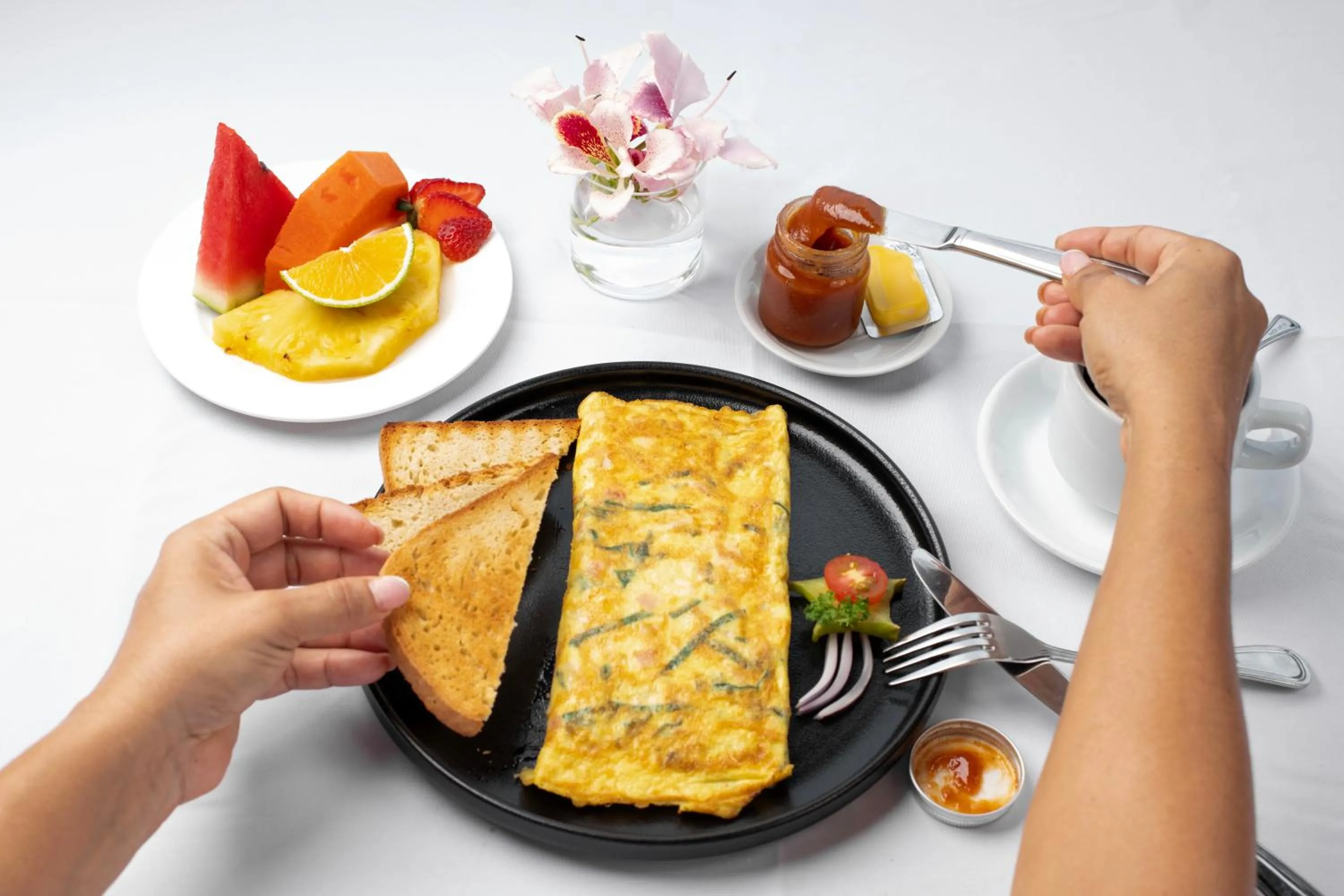 Breakfast in Valverde Glamping & Ecolodge