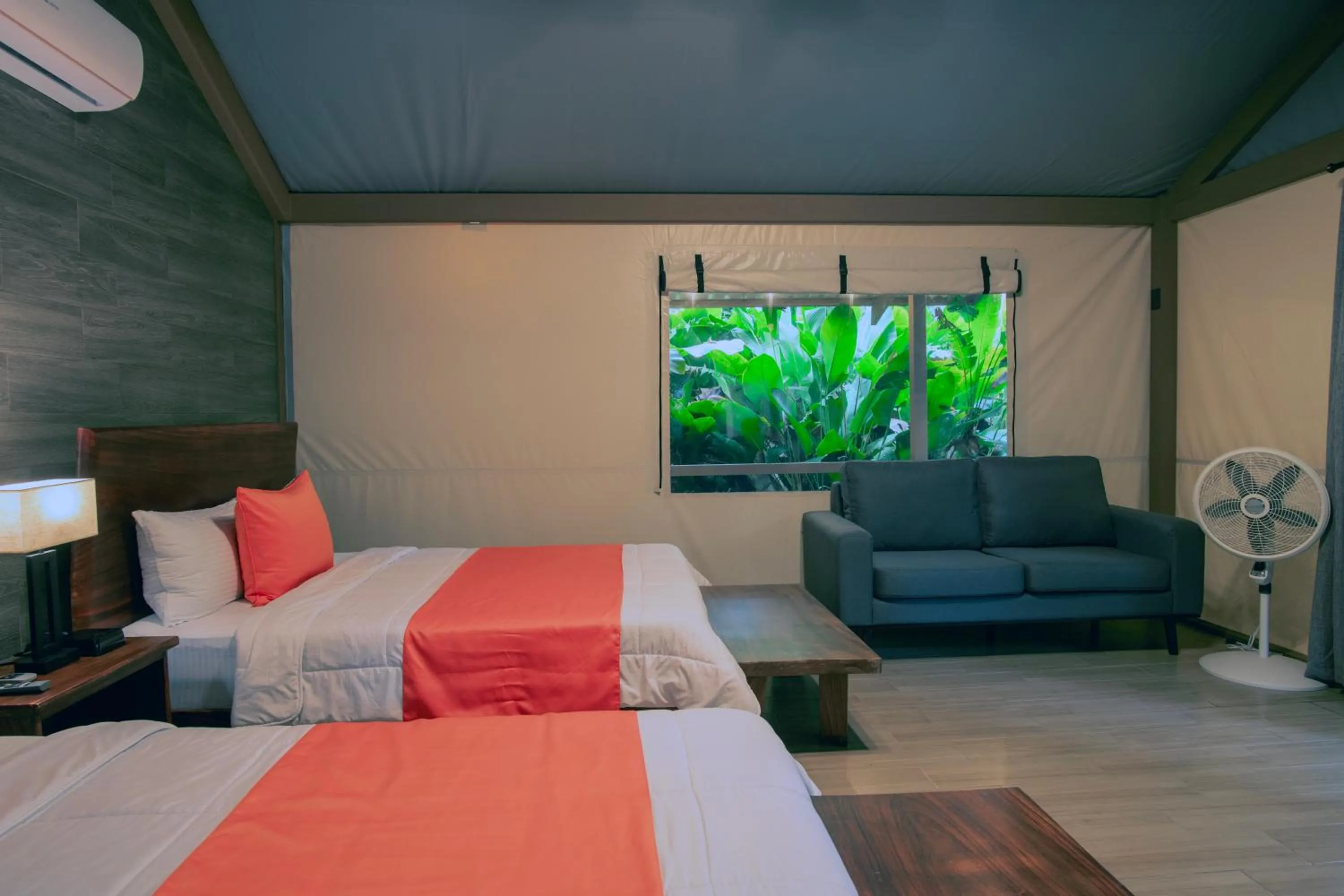 Photo of the whole room, Bed in Valverde Glamping & Ecolodge