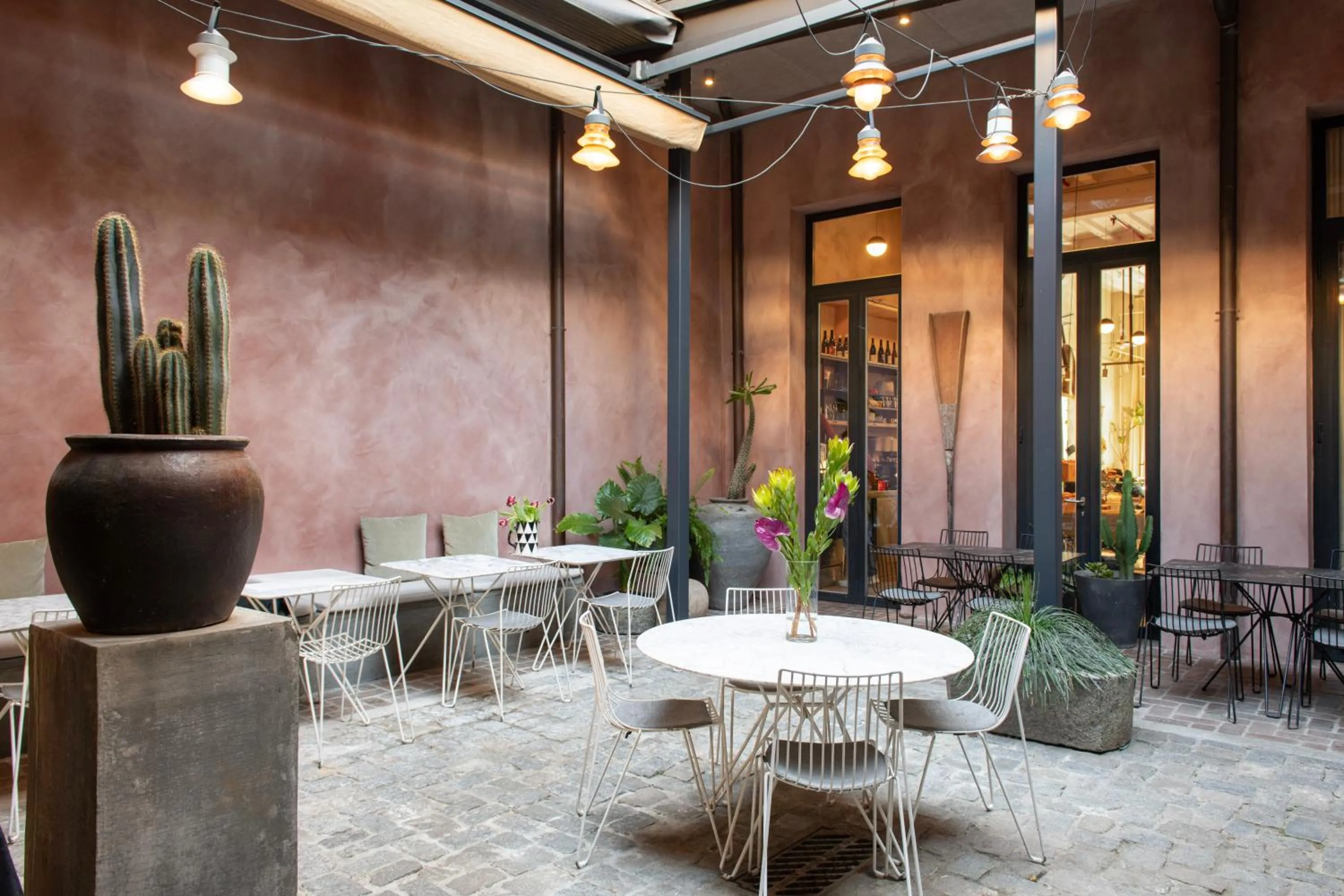 Area and facilities in Hotel Brummell