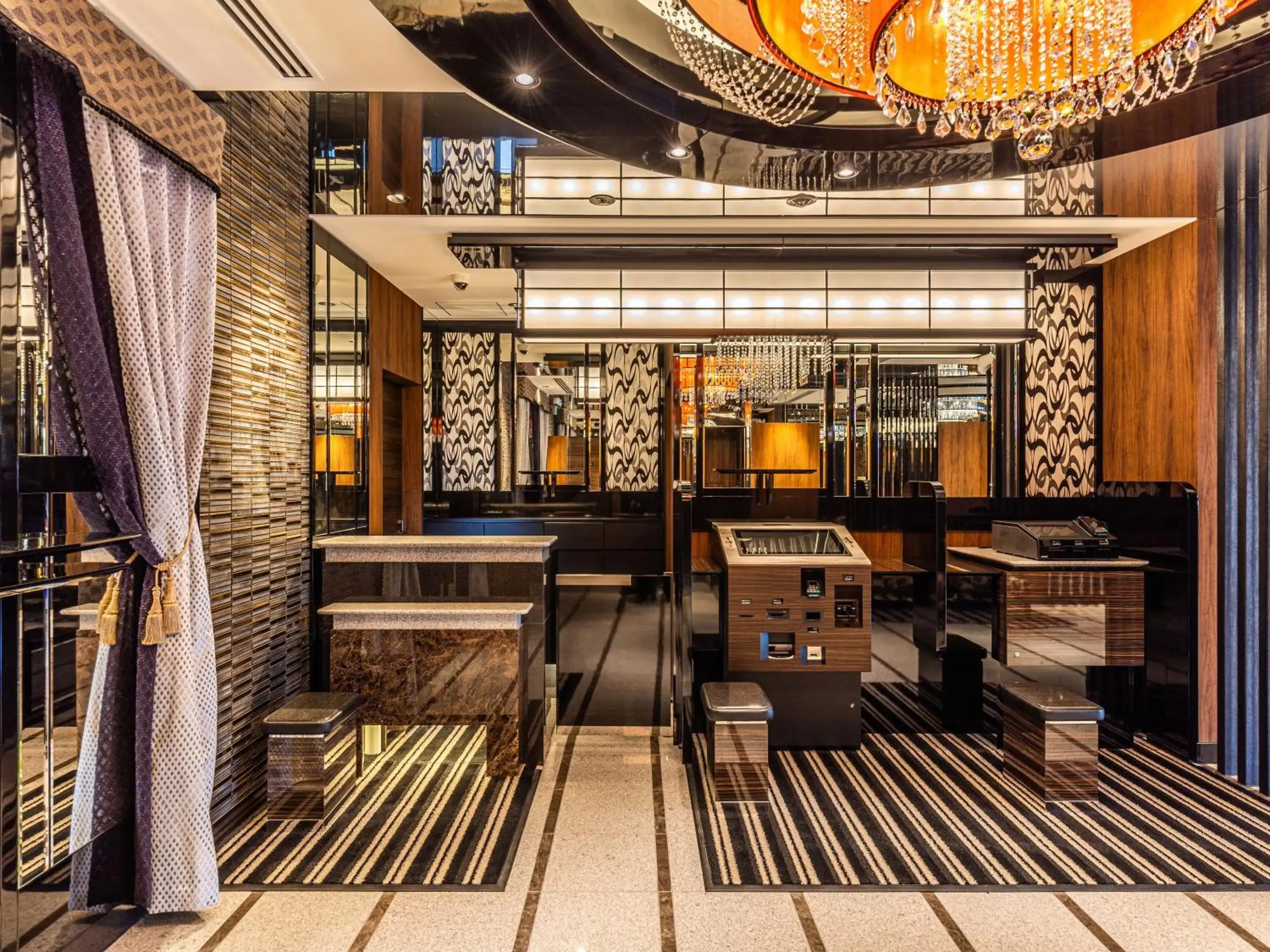 Lobby or reception in APA Hotel Akabane Iwabuchi Ekimae Lobby or reception in APA Hotel Akabane Iwabuchi Ekimae