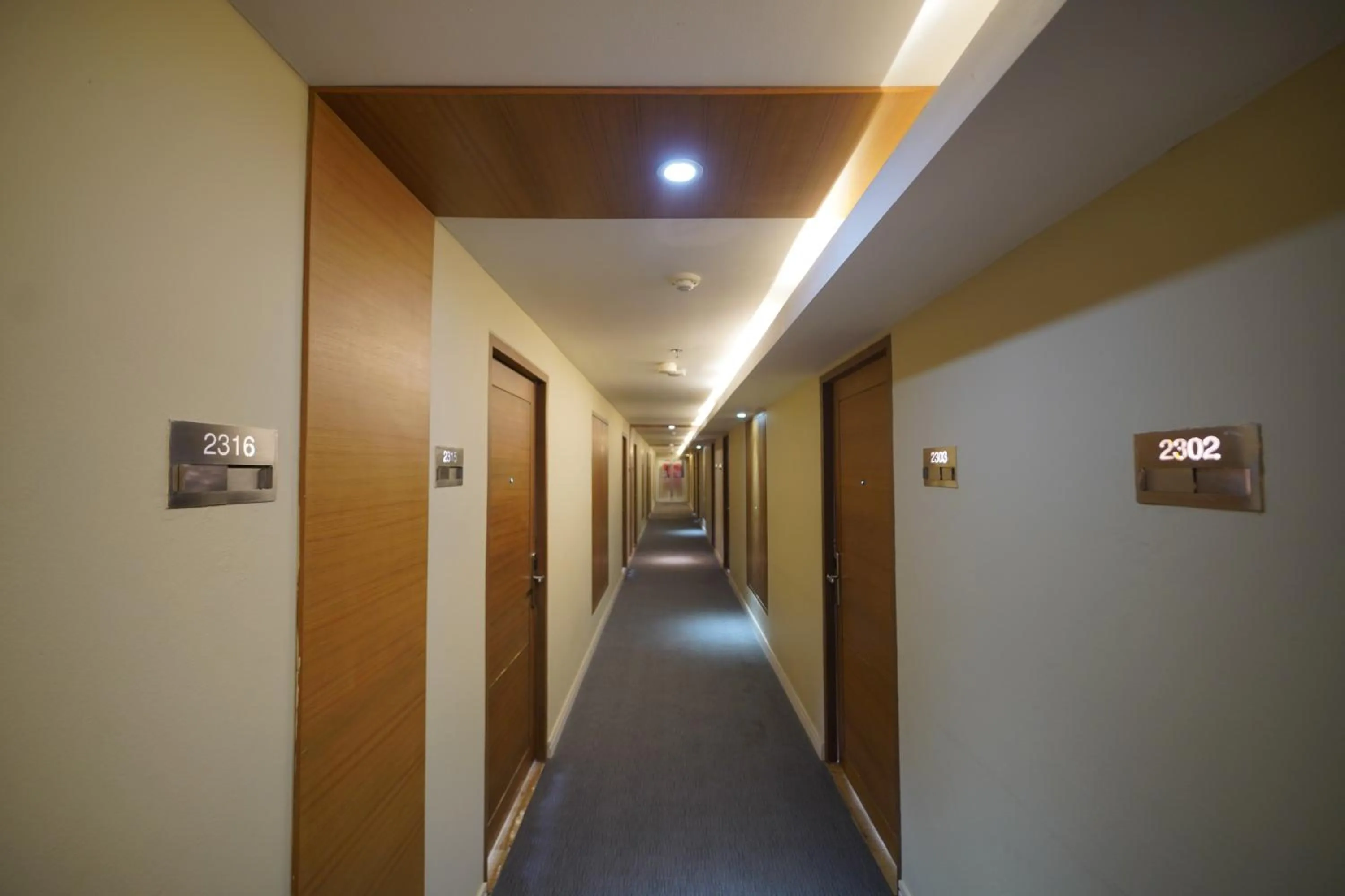 Property building in Riverside Bangkok Hotel