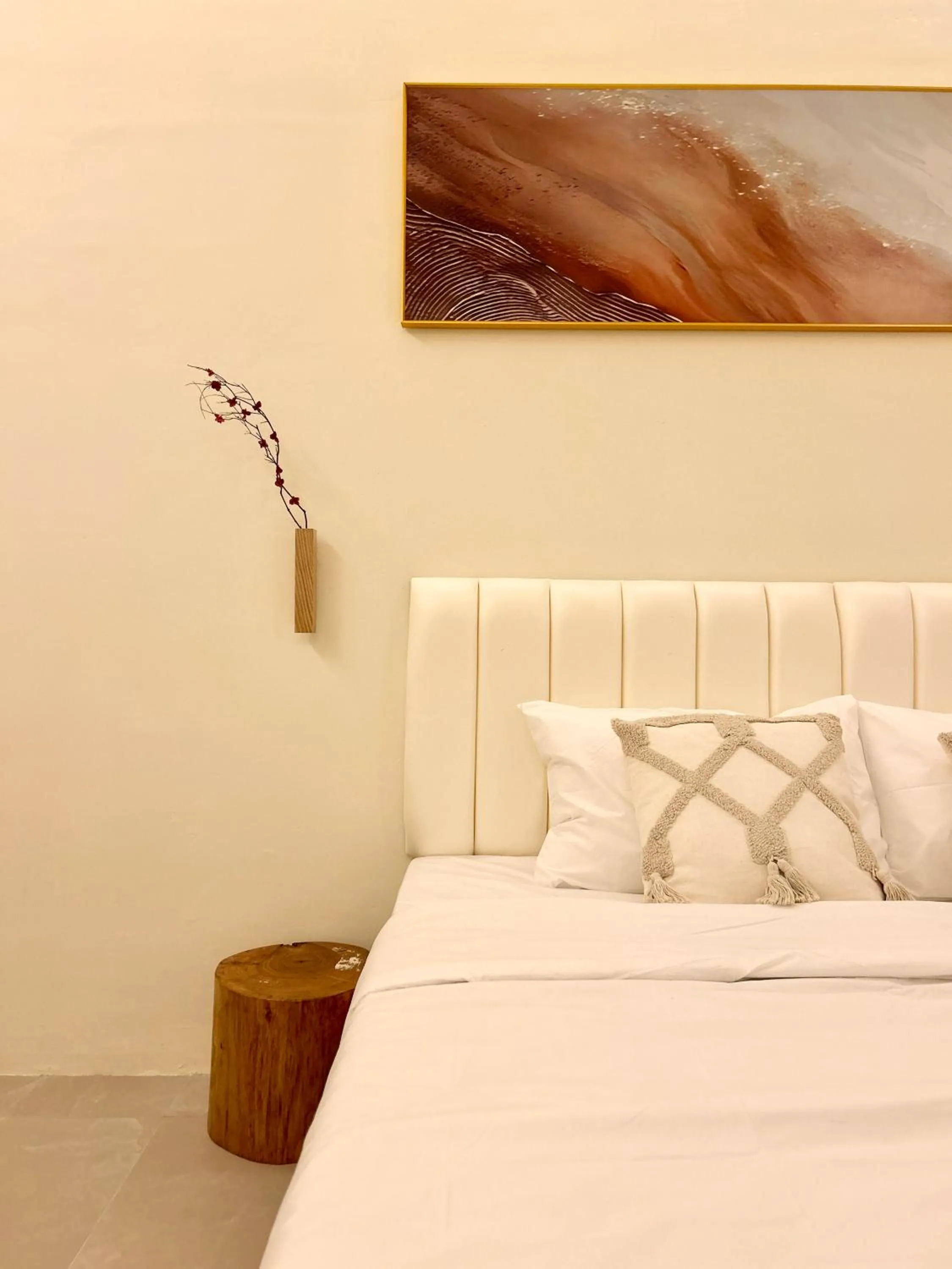 Bed in ONE18 Boutique Hotel