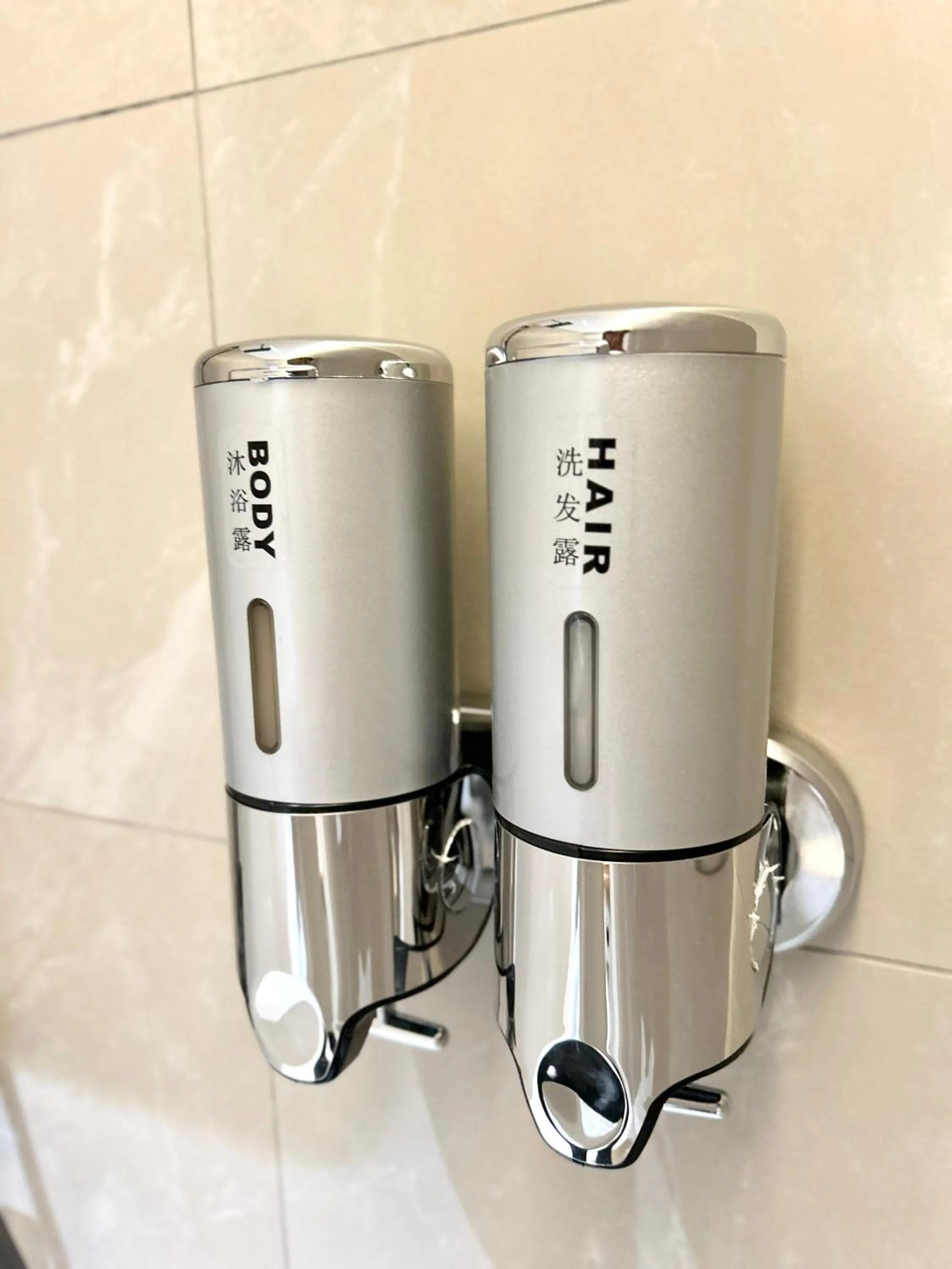 ONE18 Boutique Hotel