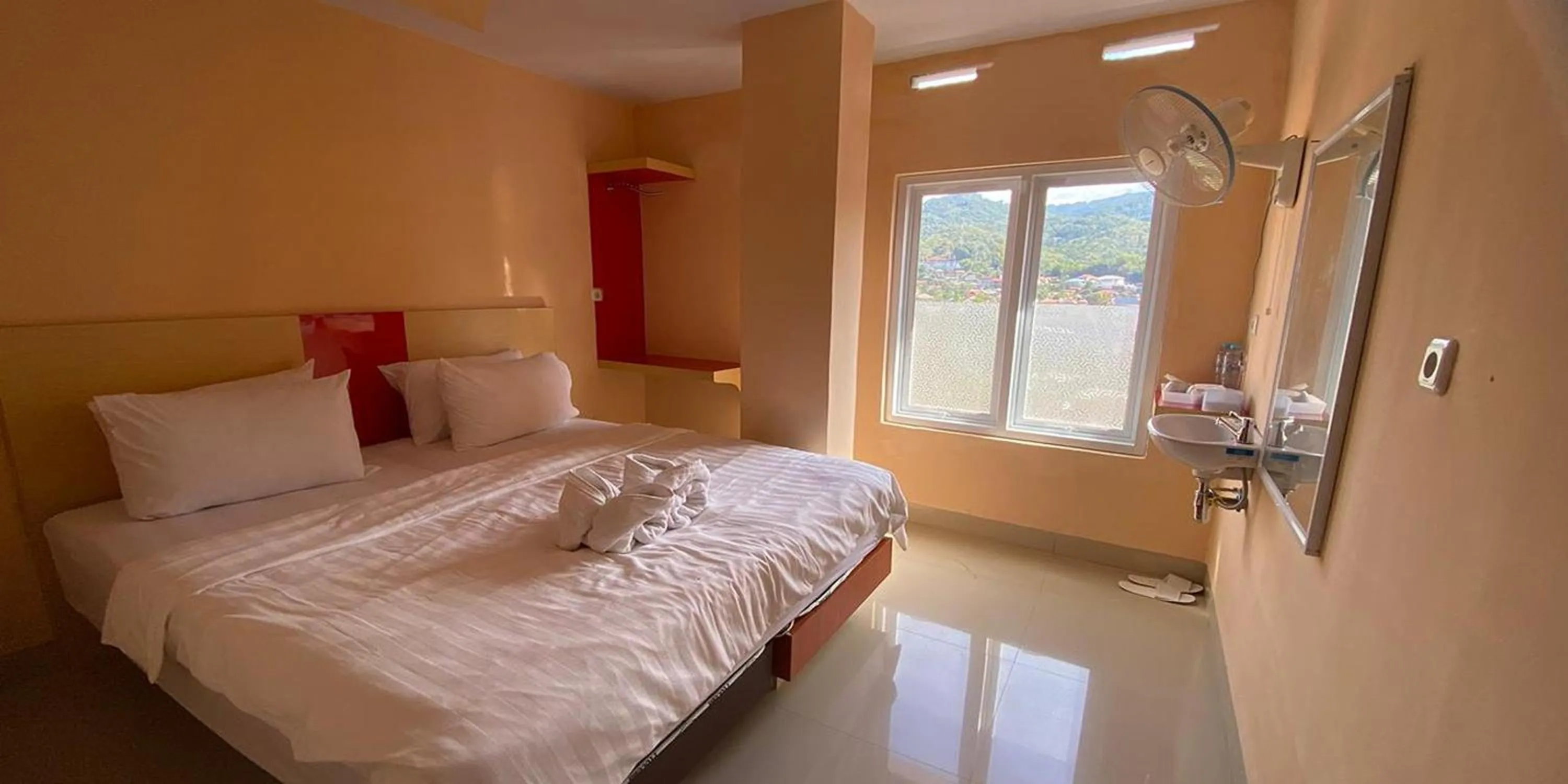 Bed in Hotel Lallangan