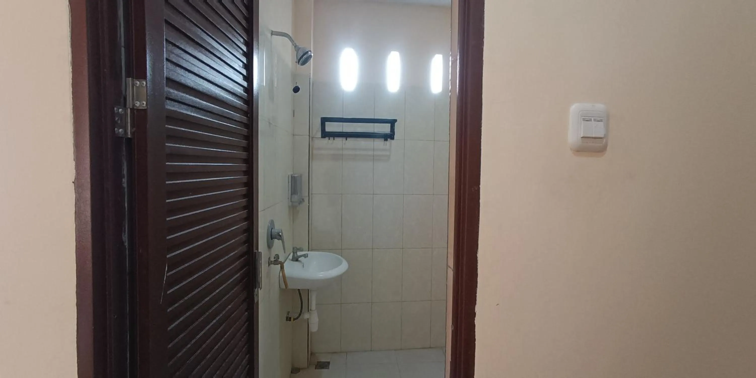 Bathroom in Hotel Lallangan