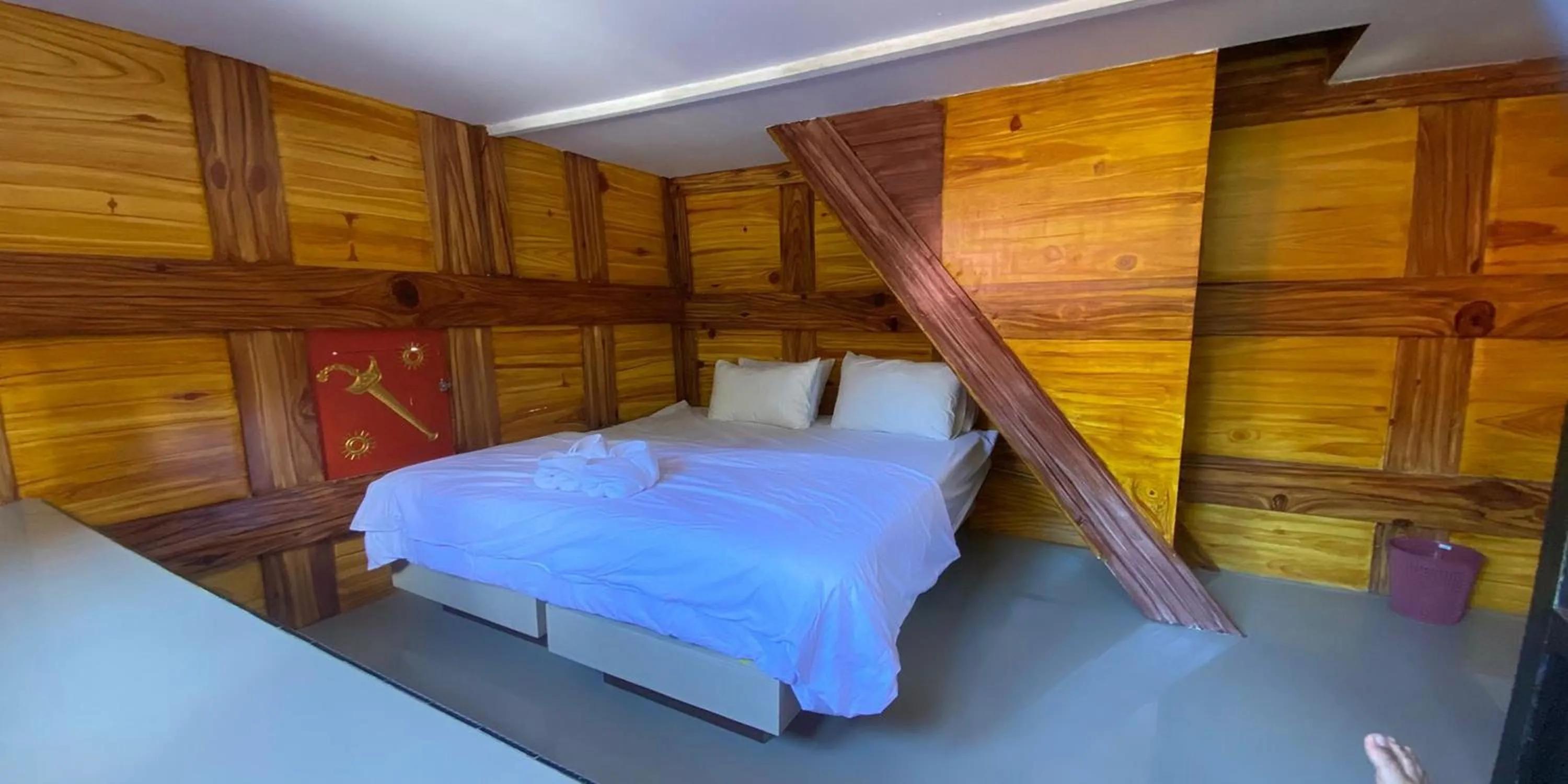 Bed in Hotel Lallangan