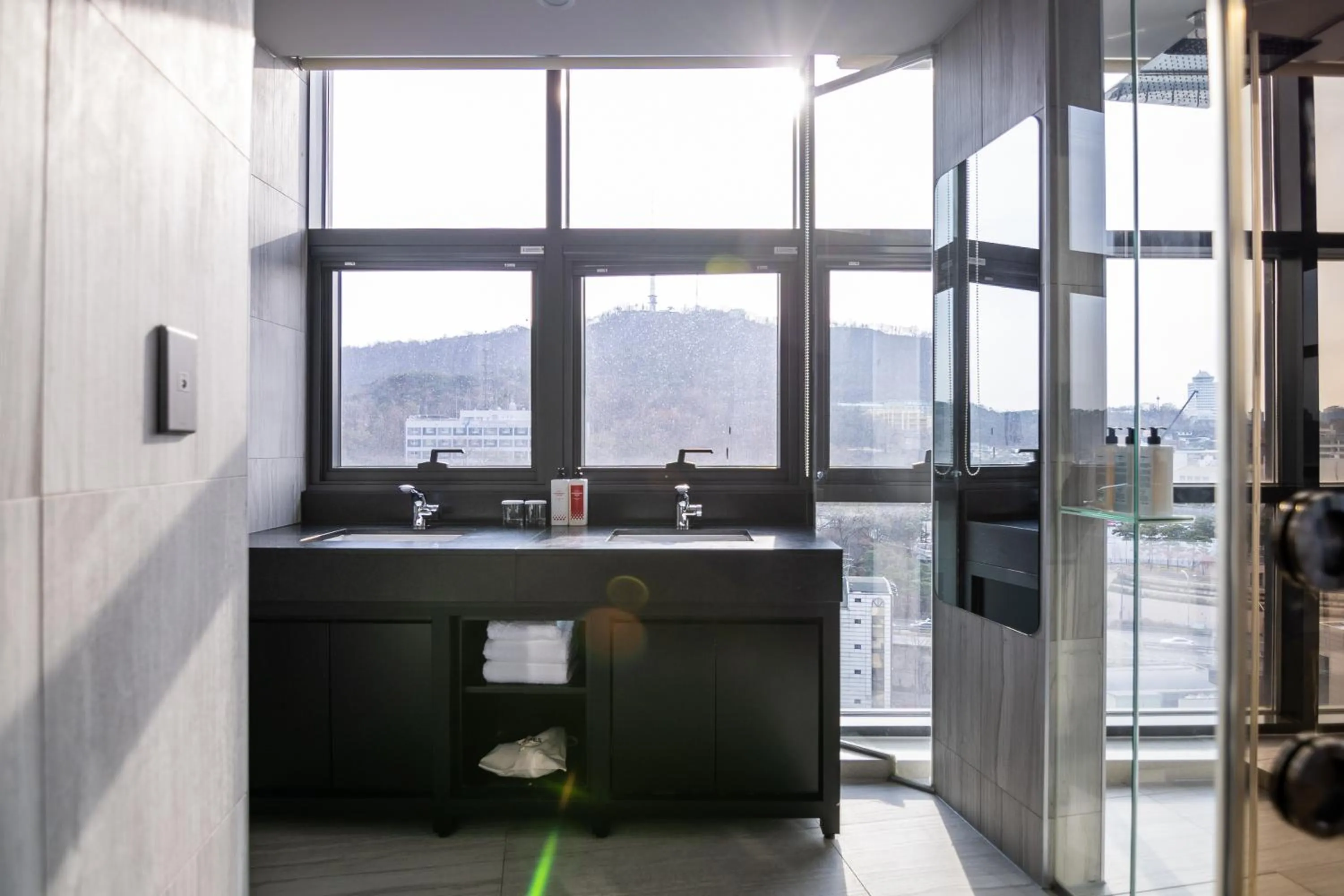 Toilet in HOMES Red Myeongdong