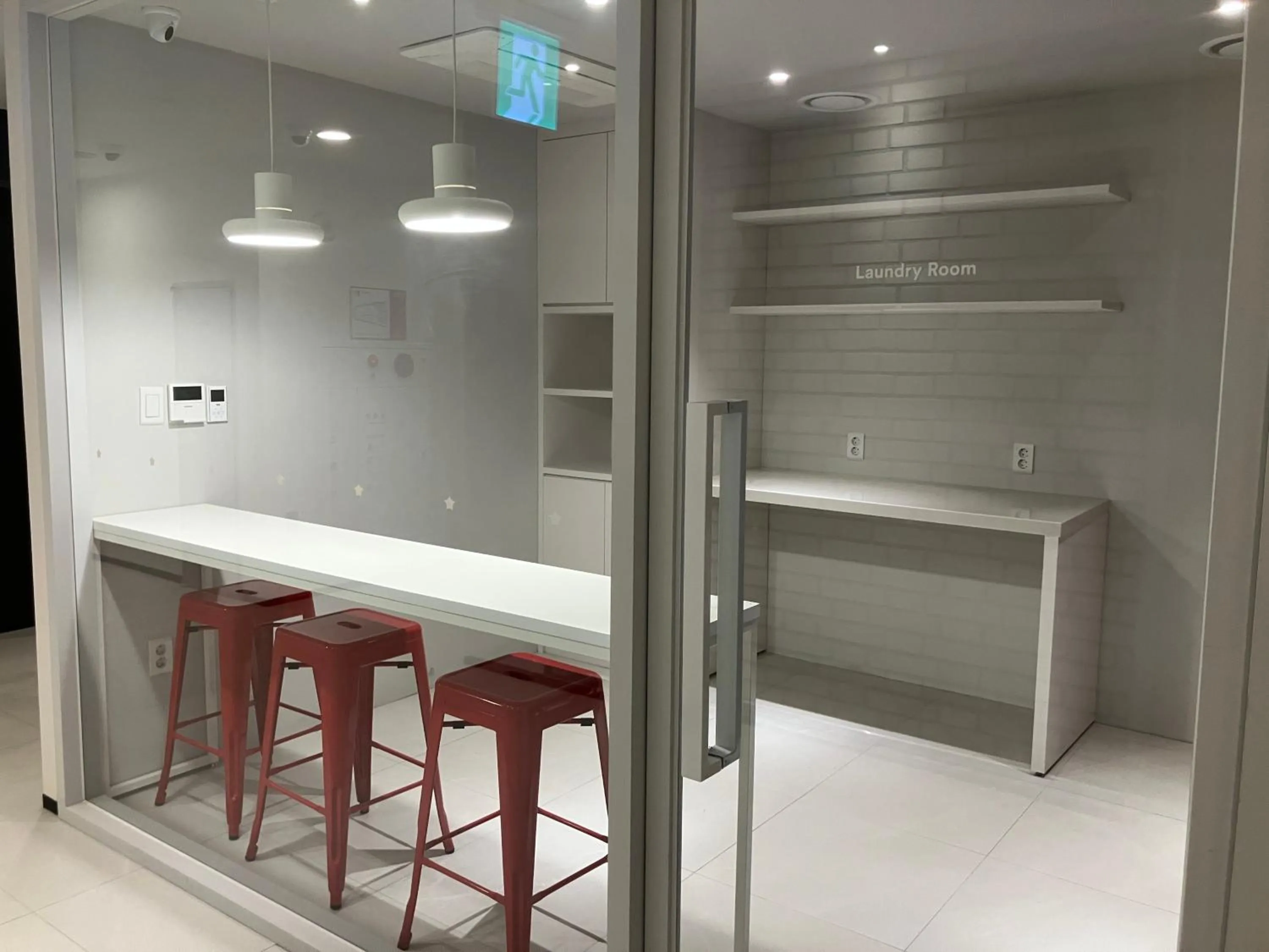 washing machine in HOMES Red Myeongdong