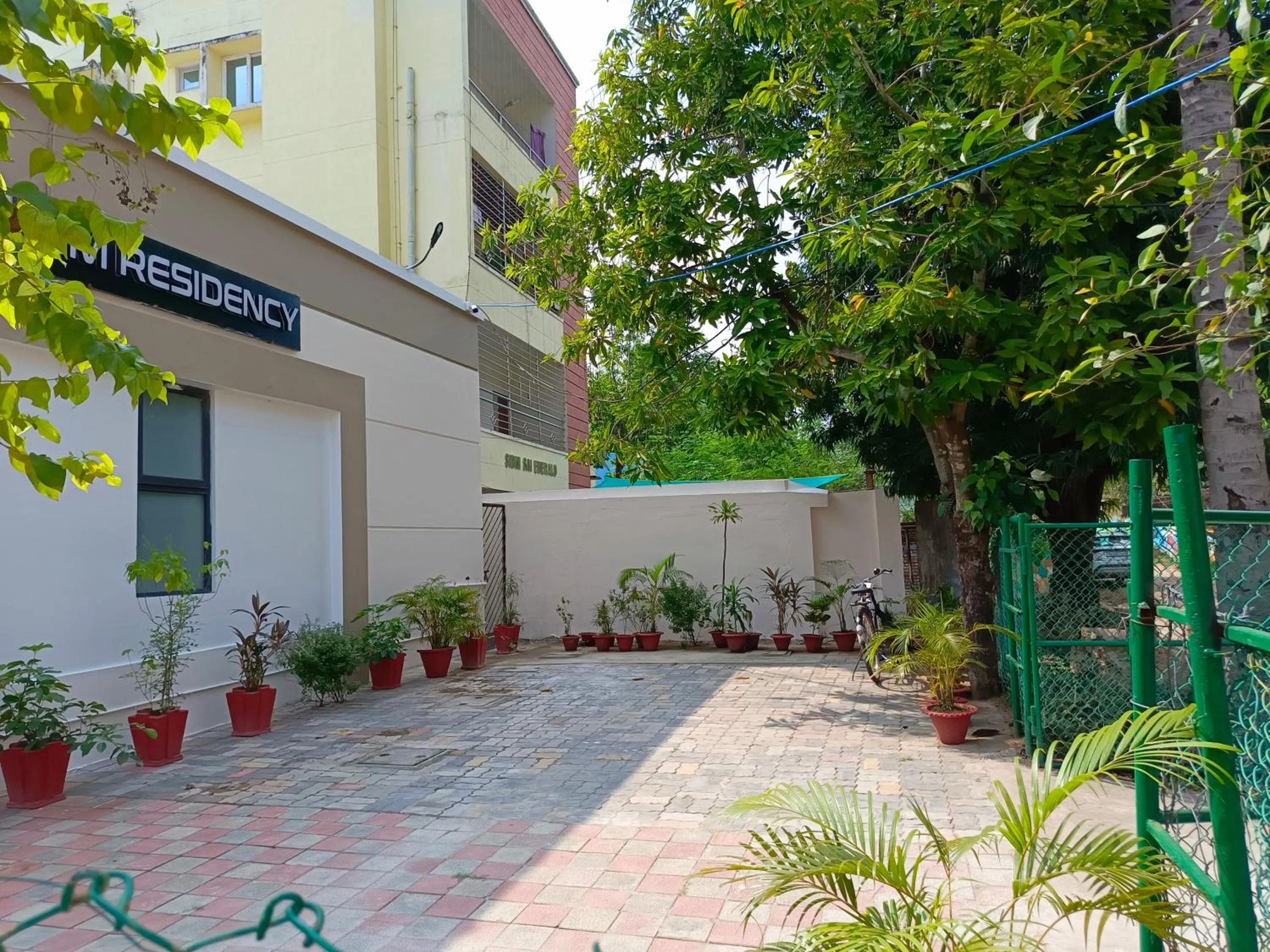 SM Residency
