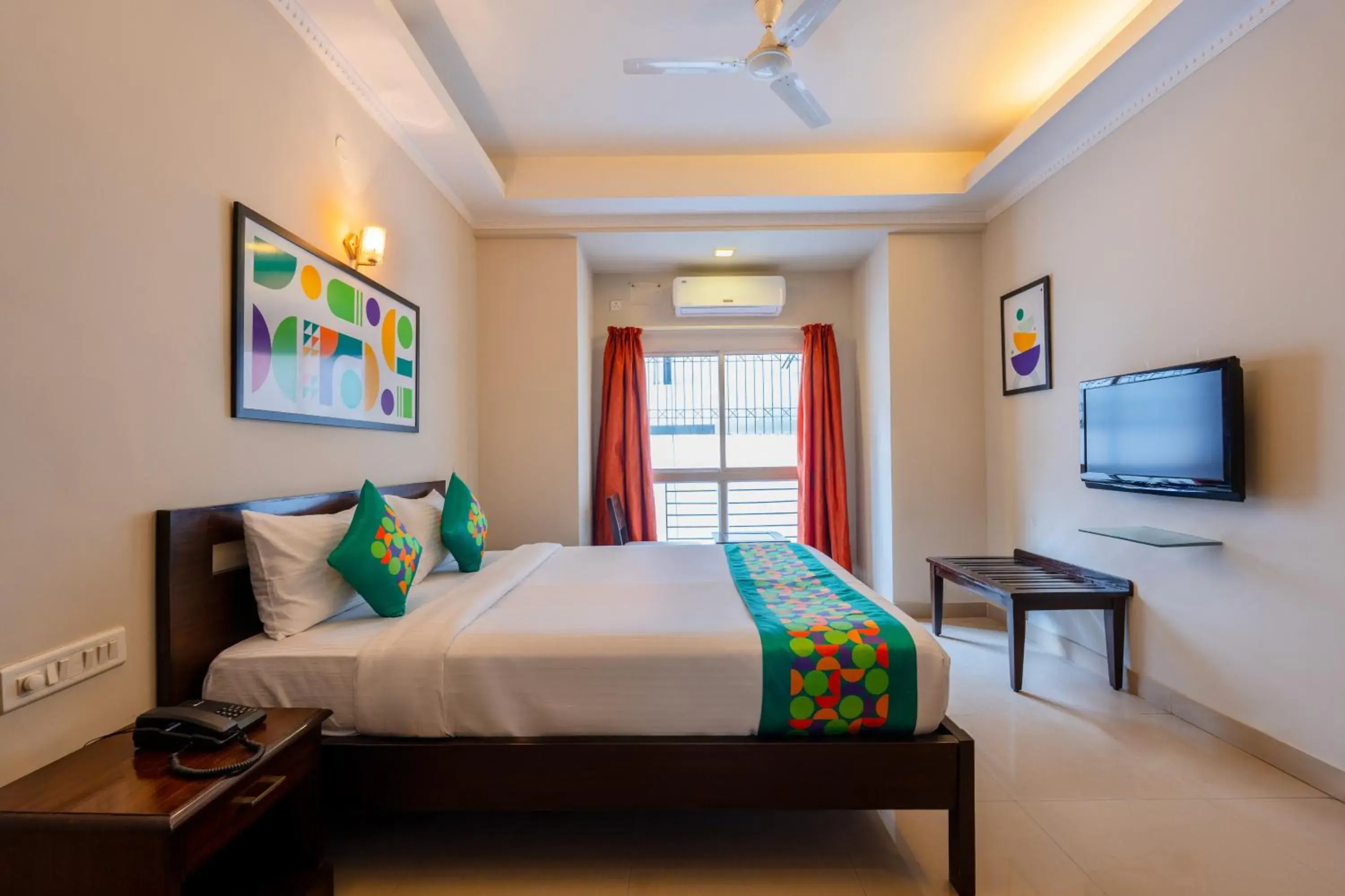 Bedroom, Bed in Treebo Ivory White Inn Bedroom, Bed in Treebo Ivory White Inn