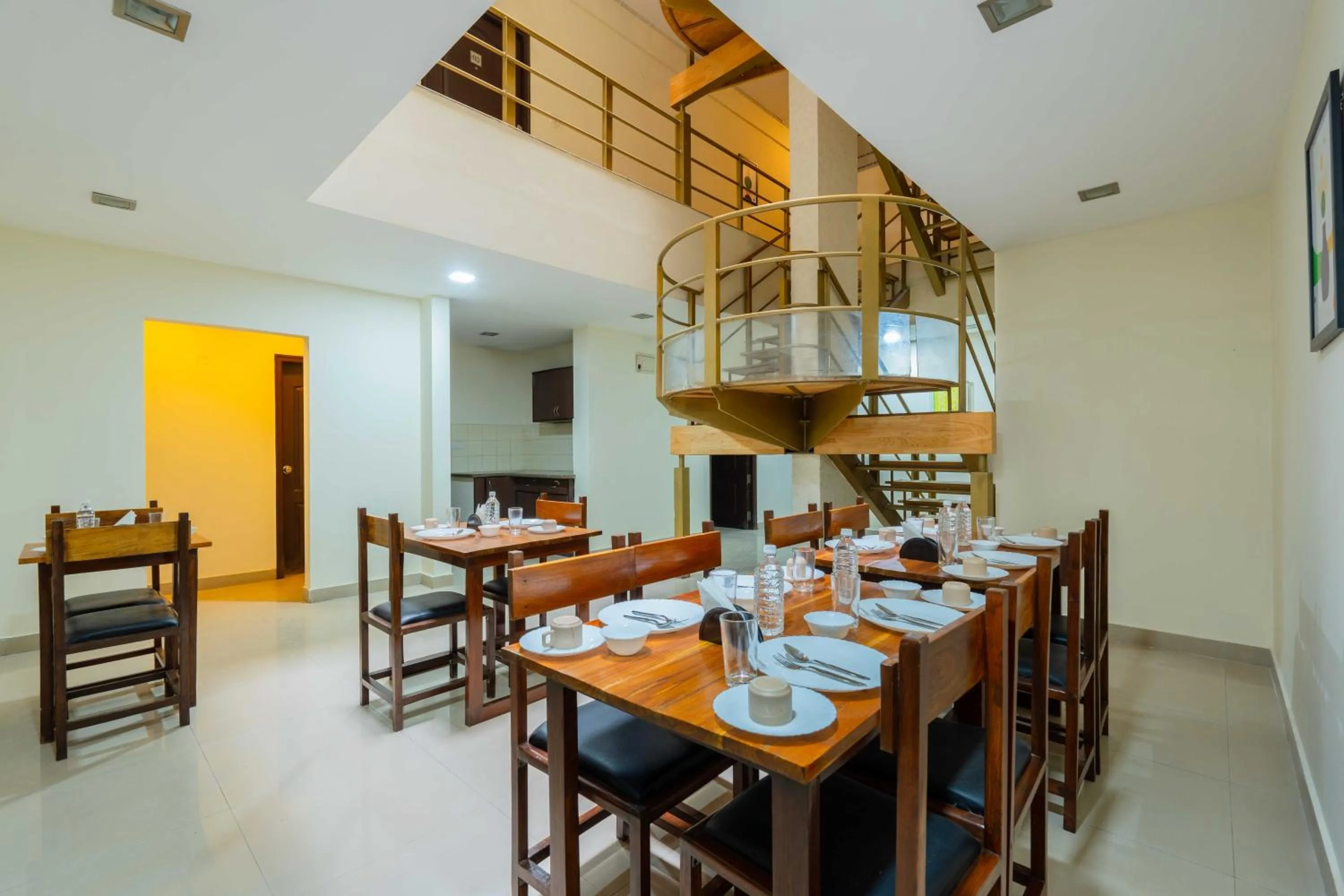 Dining area in Treebo Ivory White Inn