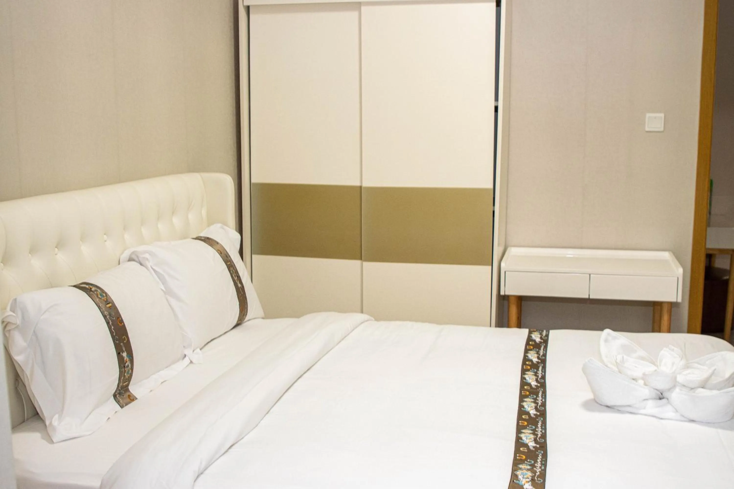 Bedroom, Bed in X One Hotel