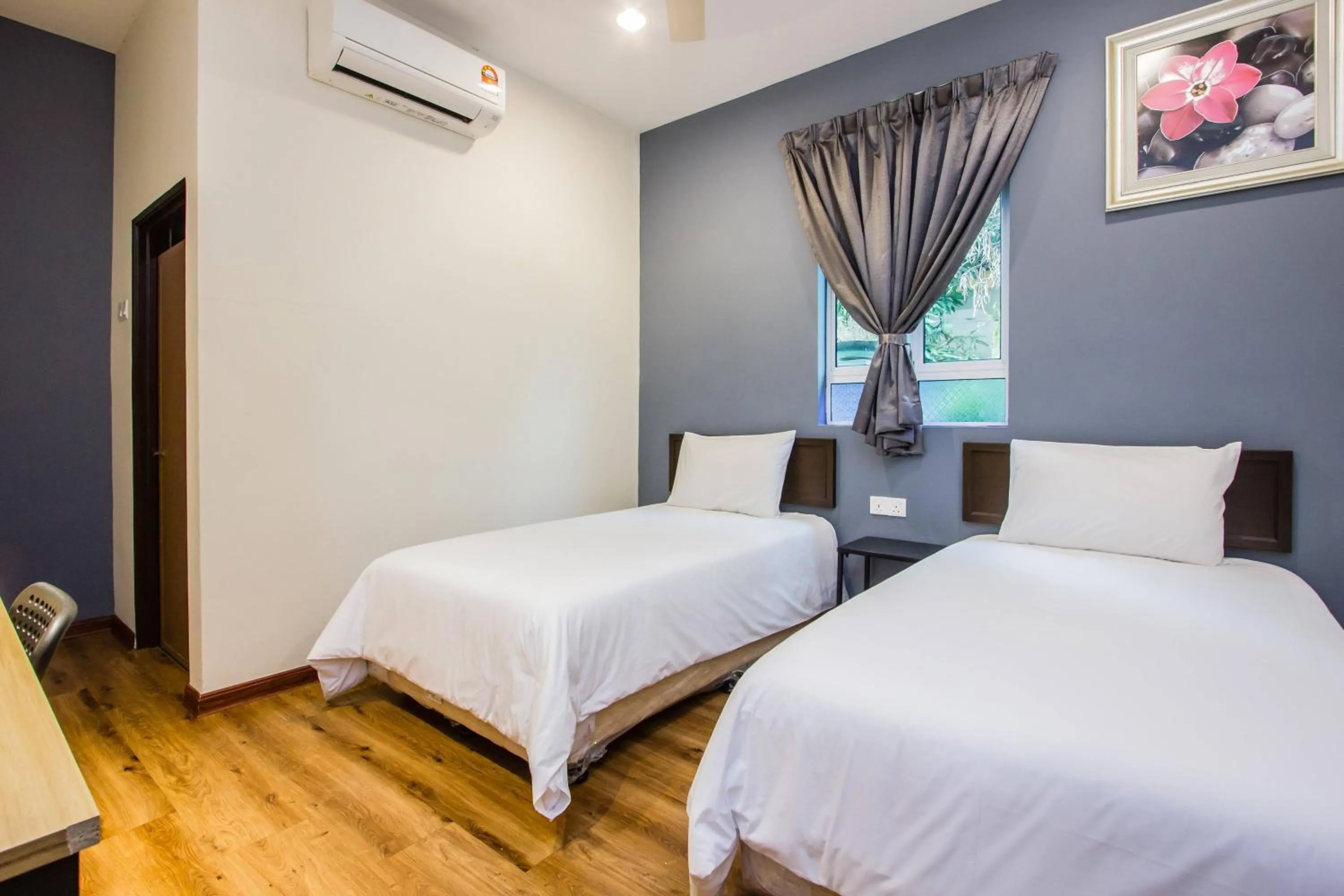 Bed in Surprised Homestay by uBook