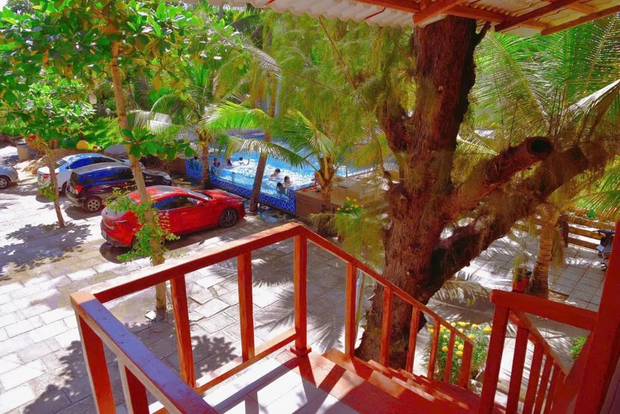 Waikiki Lagi Beach homestay & restaurant