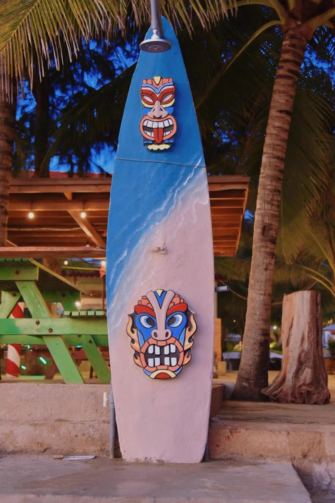 Waikiki Lagi Beach homestay & restaurant
