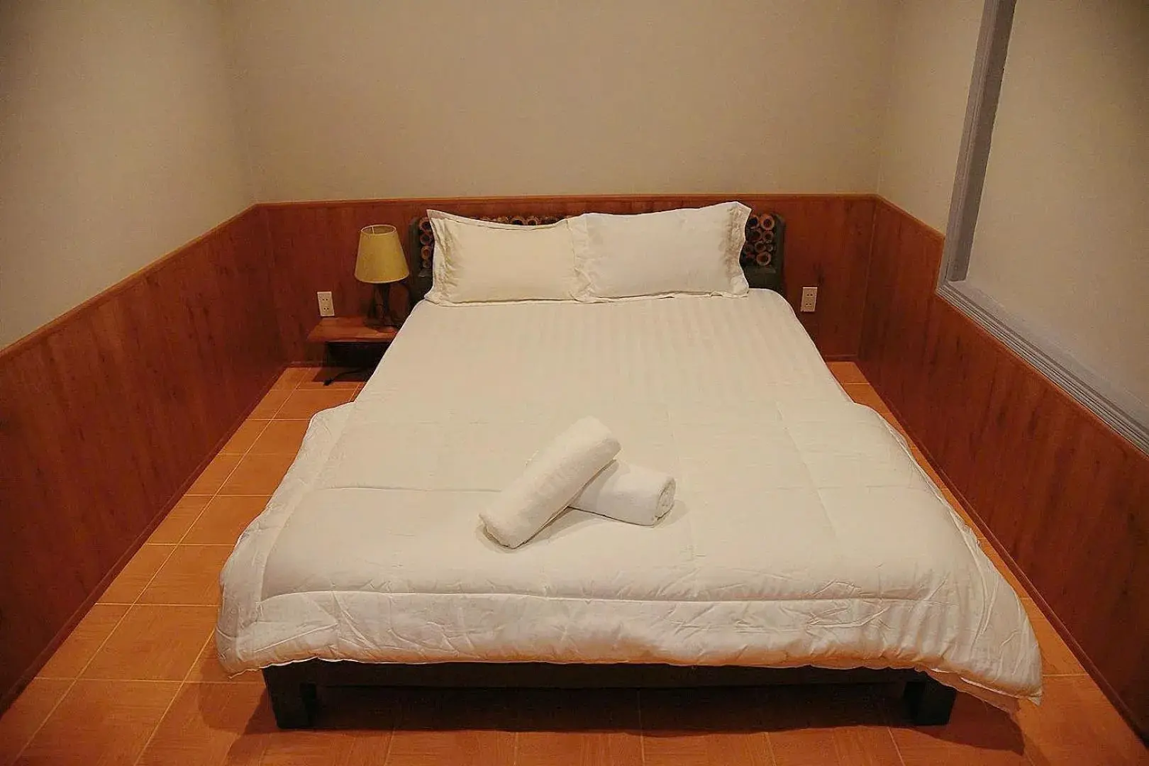 Double Room with Garden View in Waikiki Lagi Beach homestay & restaurant Double Room with Garden View in Waikiki Lagi Beach homestay & restaurant