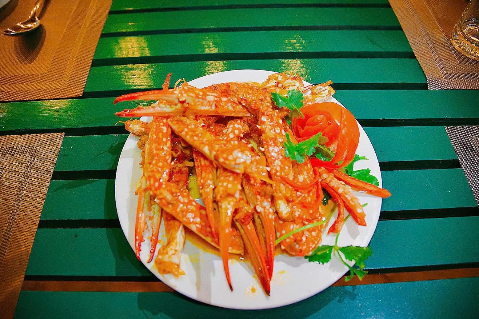 Food and drinks in Waikiki Lagi Beach homestay & restaurant