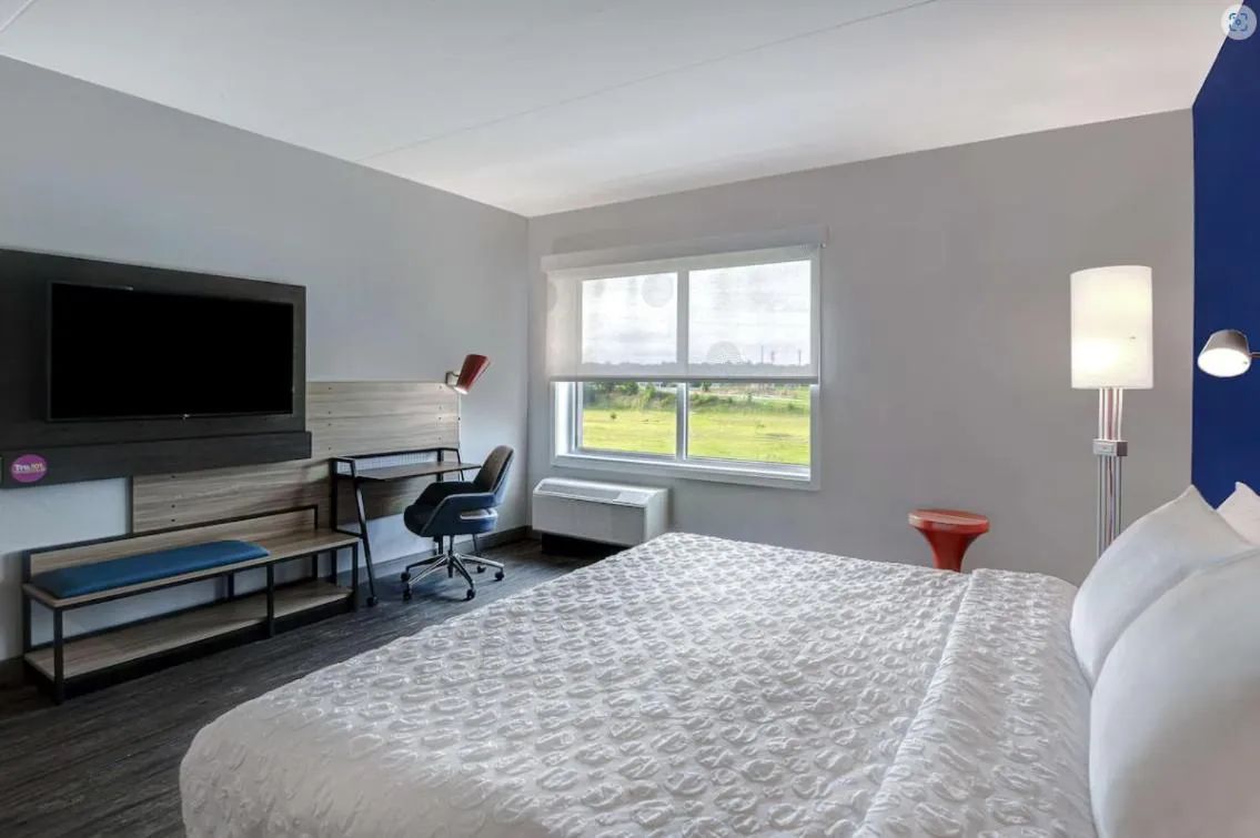 Bed in Tru By Hilton Stockbridge